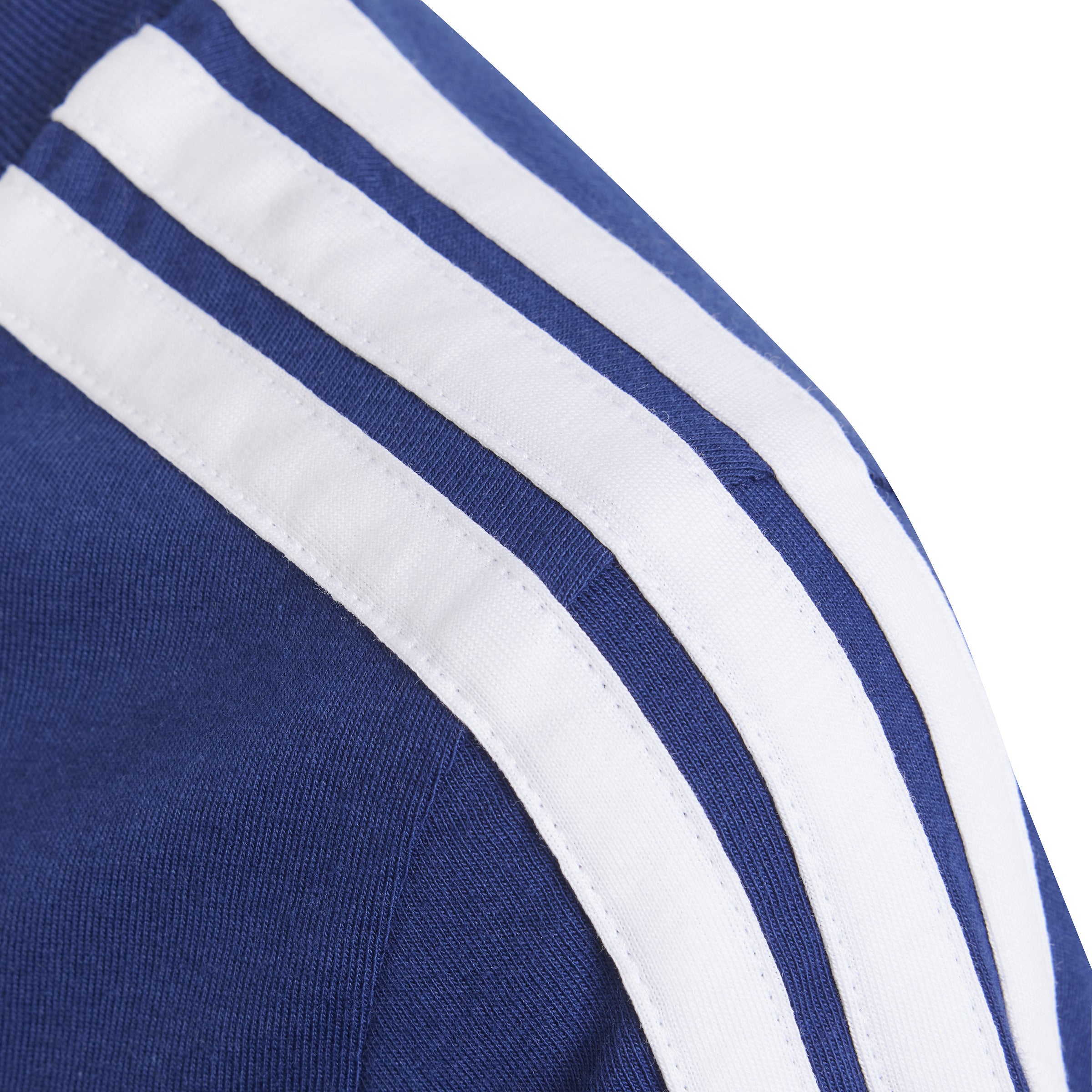 ADIDAS J C COLLEG TEE Freizeitshirts /-hemden ADIDAS