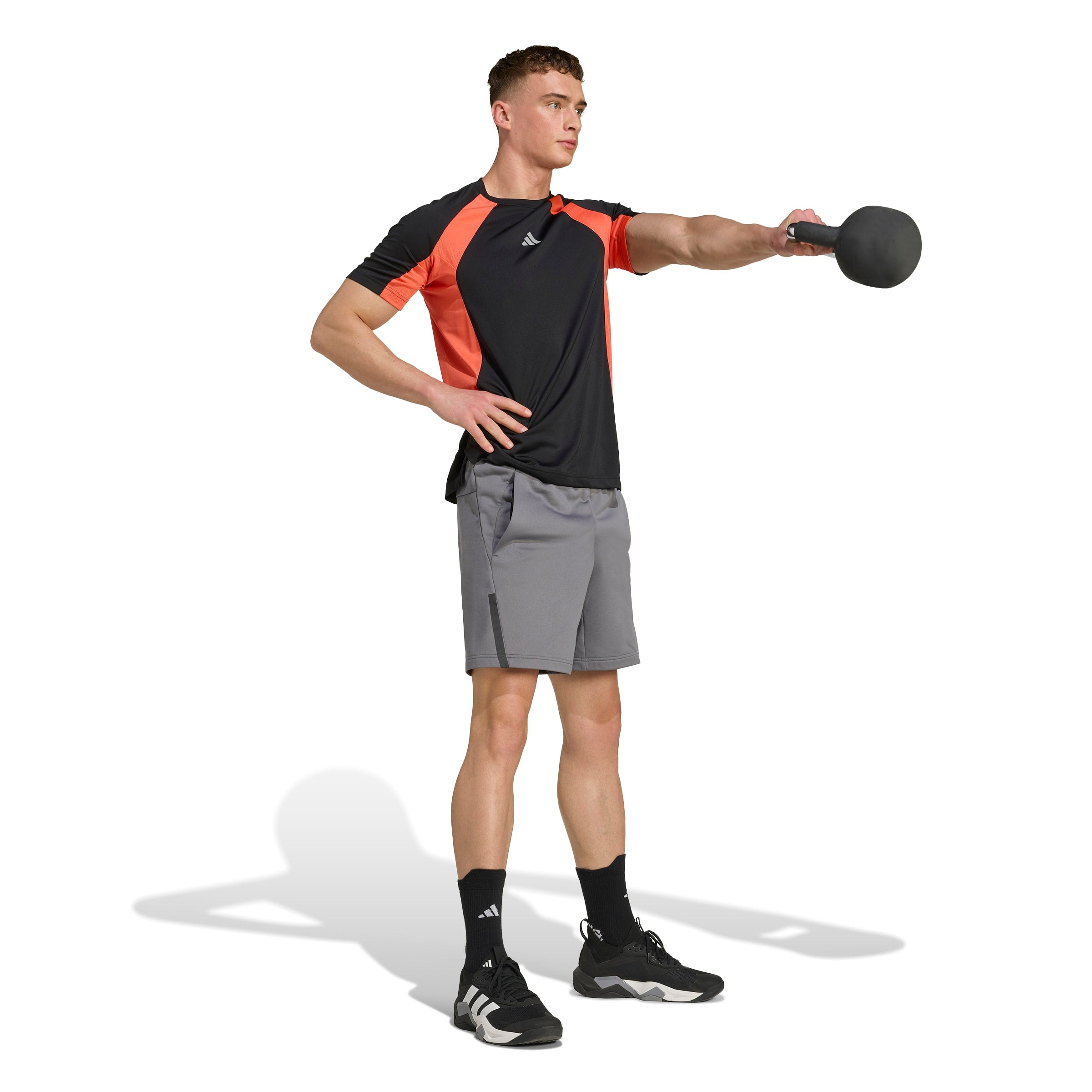 ADIDAS TECH APP TEE Trainingsshirts ADIDAS