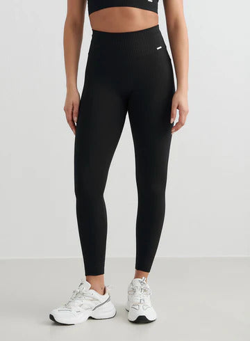 AIM´N Ribbed Seamless Tights 010 Black Trainingshosen & Jogginghosen AIM´N 010 Black XS