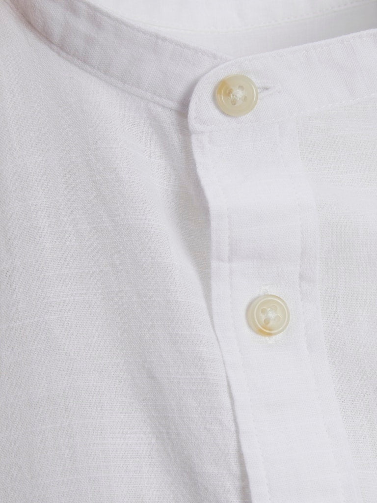 JACK & JONES JJESUMMER BAND SHIRT LS SN White Freizeitshirts /-hemden JACK & JONES
