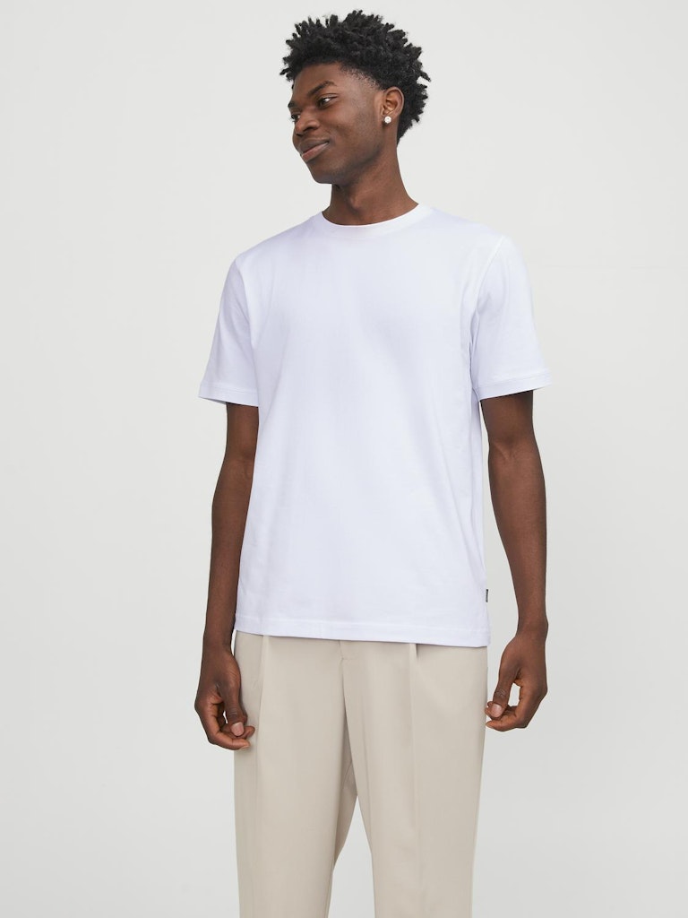 JACK & JONES JJEURBAN EDGE TEE SS O-NECK NOOS White Freizeitshirts /-hemden JACK & JONES