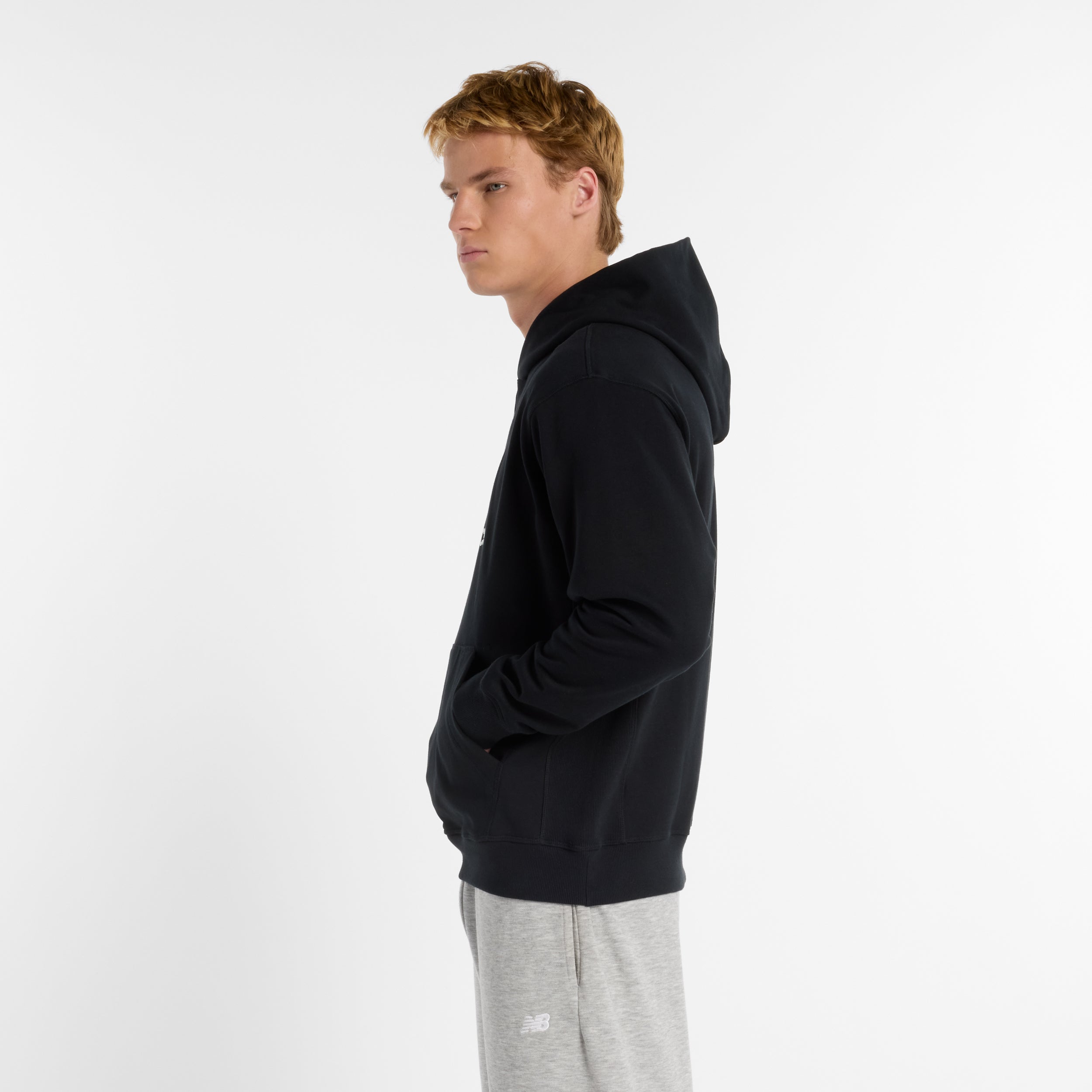 NEW BALANCE Athletics French Terry Logo Hoodie Fußballoberteile NEW BALANCE