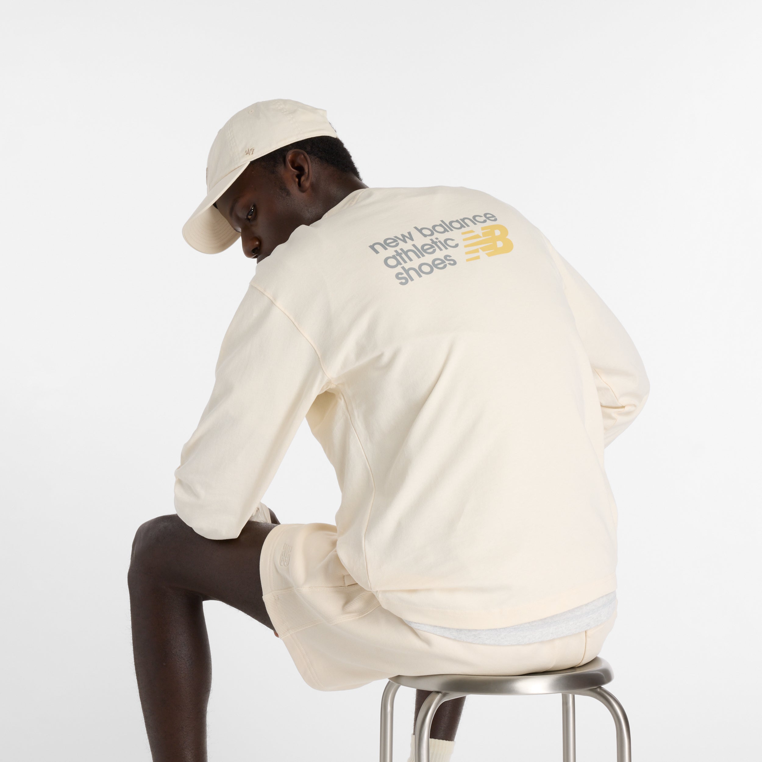 NEW BALANCE Athletics Premium Back Logo Long Sleeve Freizeitshirts /-hemden NEW BALANCE