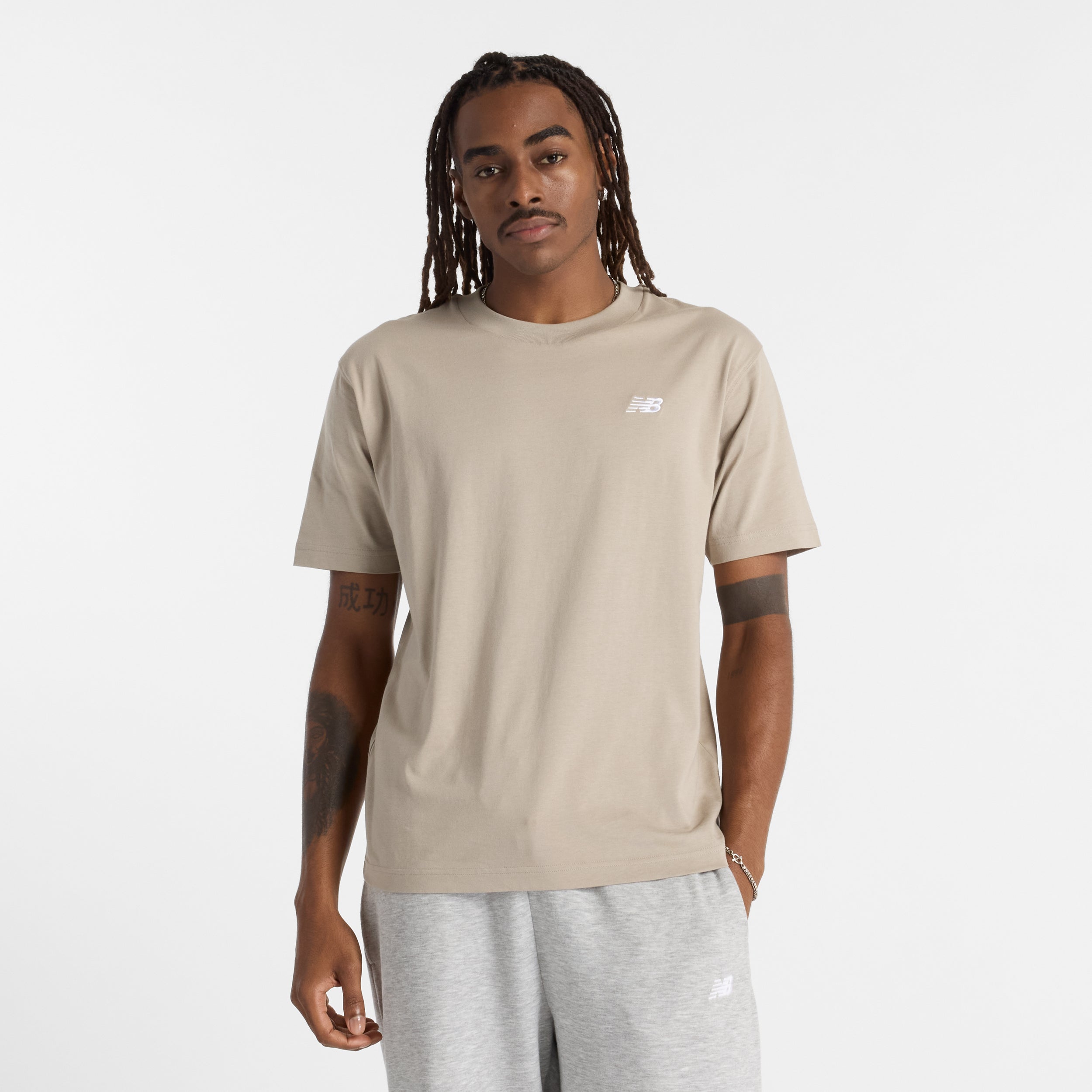 NEW BALANCE Sport Essentials Cotton T-Shirt Freizeitshirts /-hemden NEW BALANCE ADS S