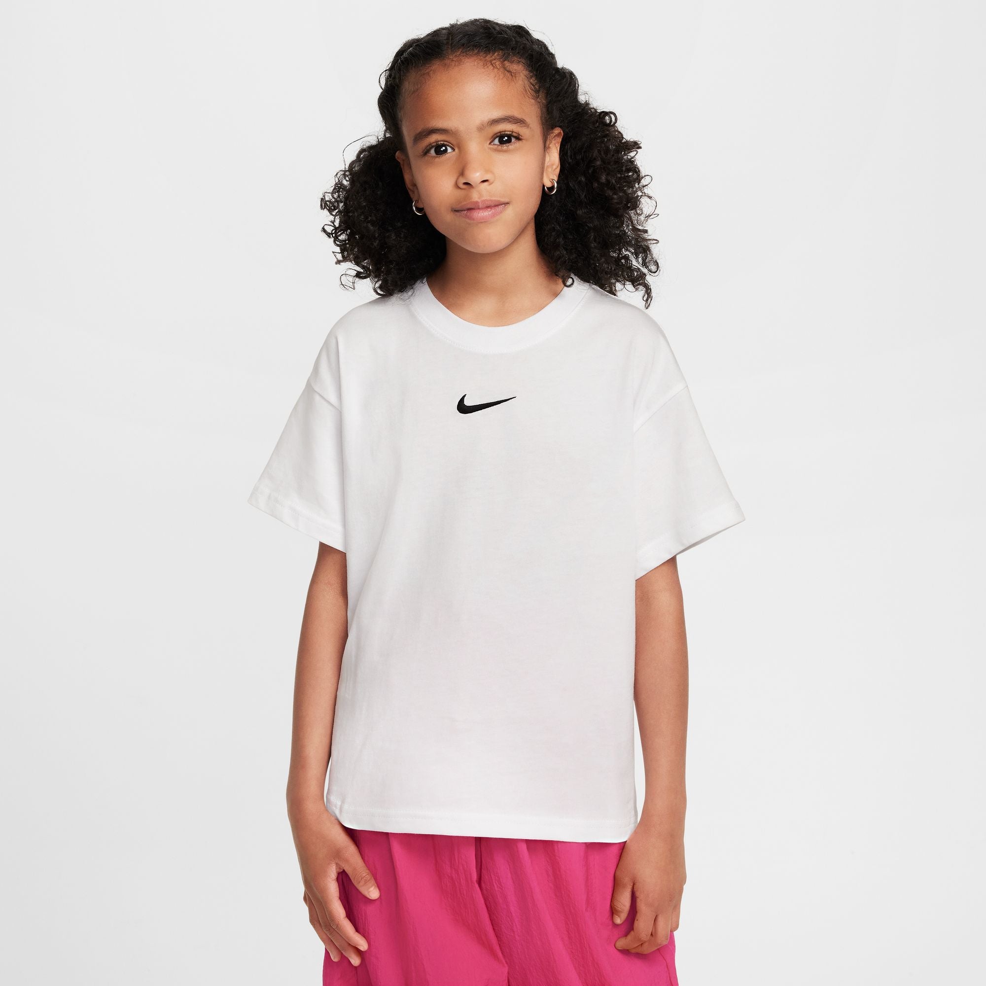 NIKE G NSW TEE BOY ESSNTL LBR 100 WHITE Freizeitshirts /-hemden NIKE 100 WHITE XS