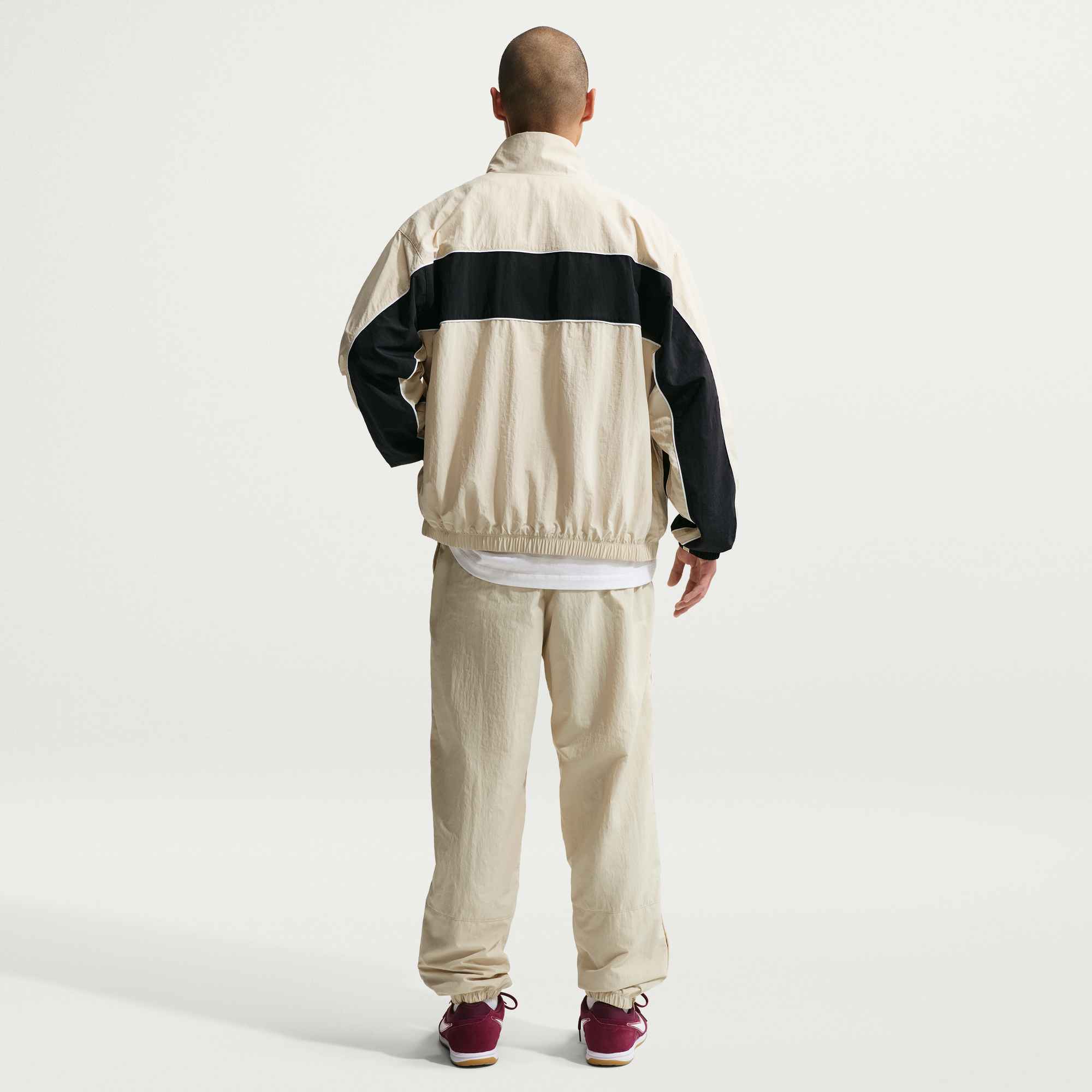 NIKE M NK CLUB LTWT FZ JKT CTB Freizeitjacken NIKE