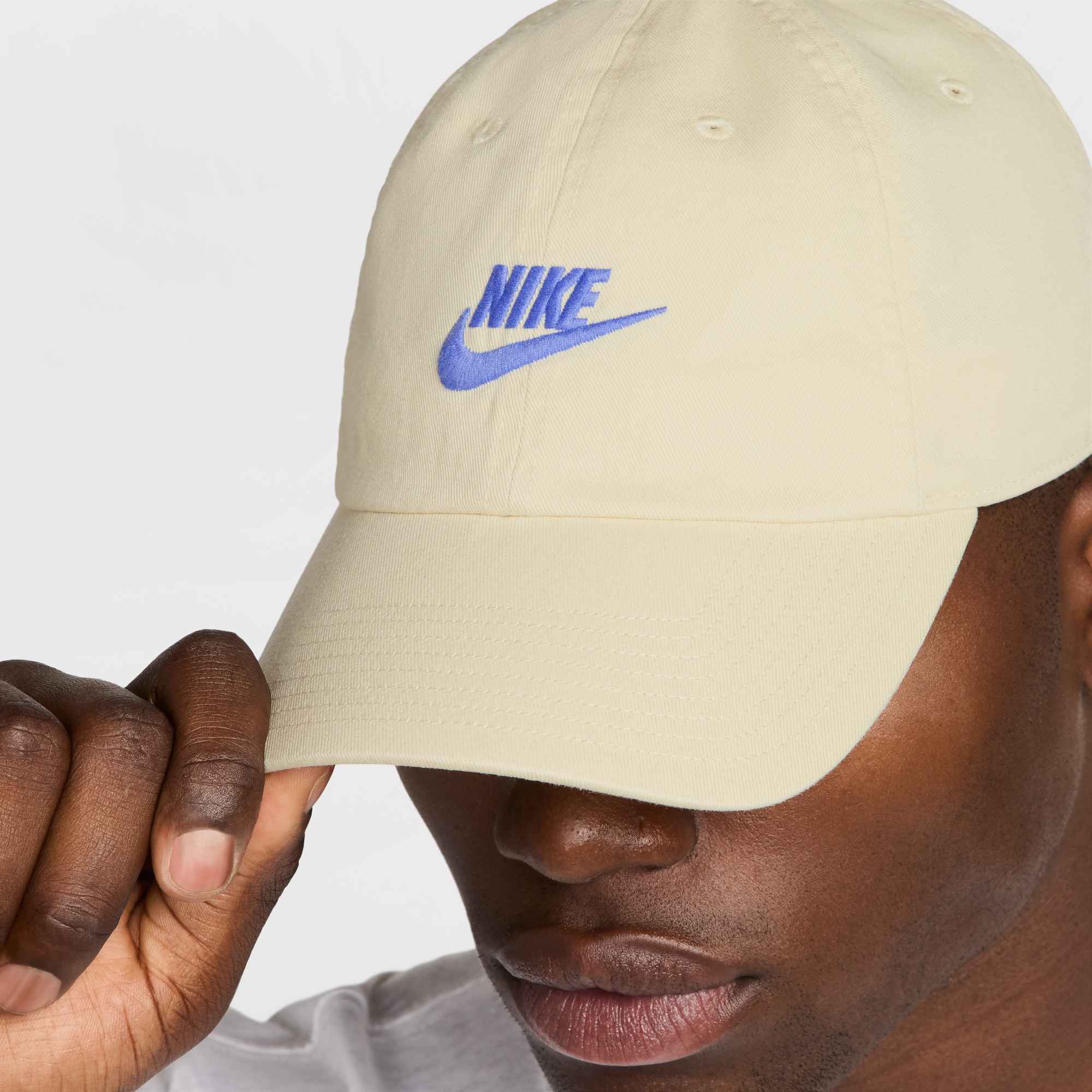 NIKE U NK CLUB CAP U CB FUT WSH L Caps NIKE