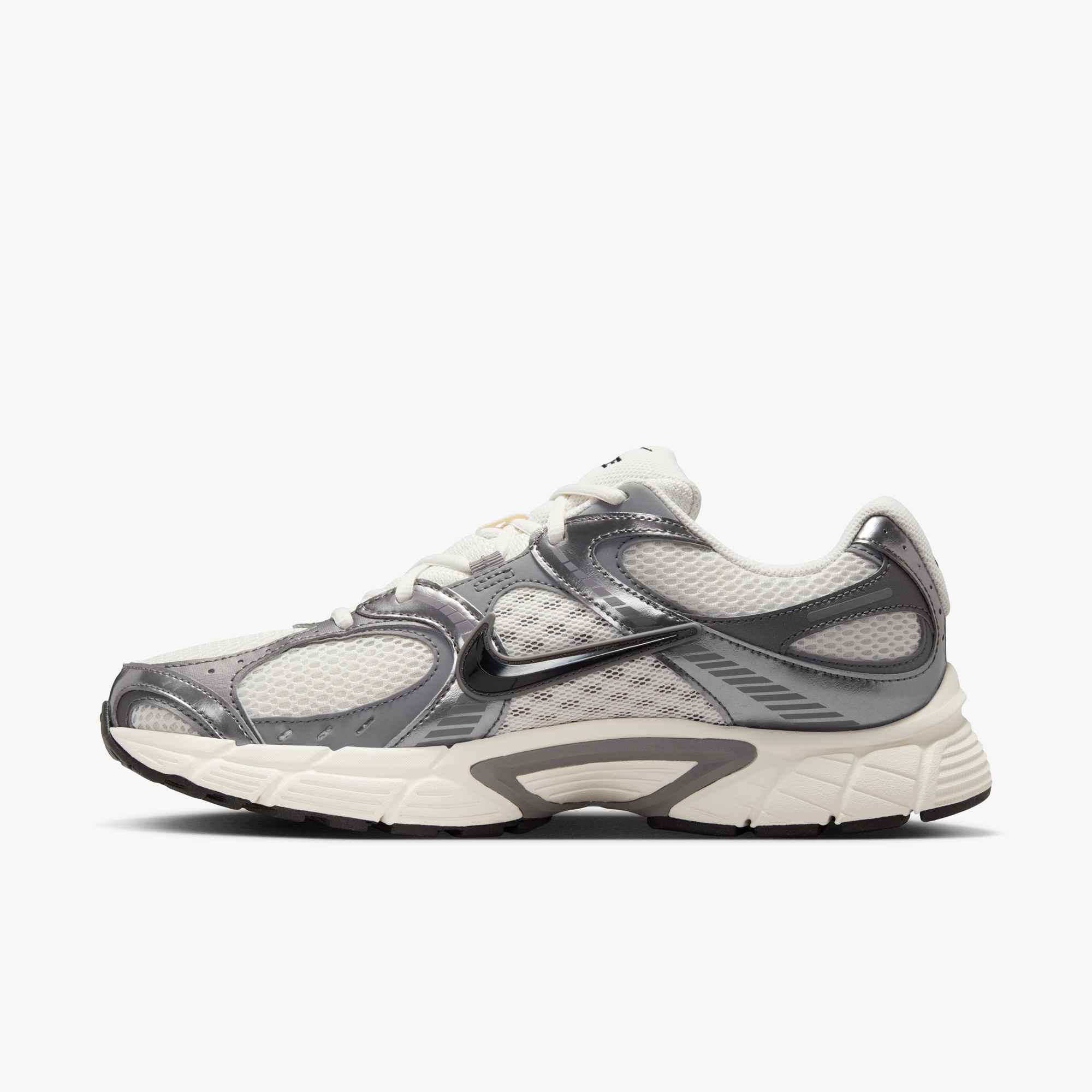 NIKE NIKE V5 RNR Sneaker NIKE