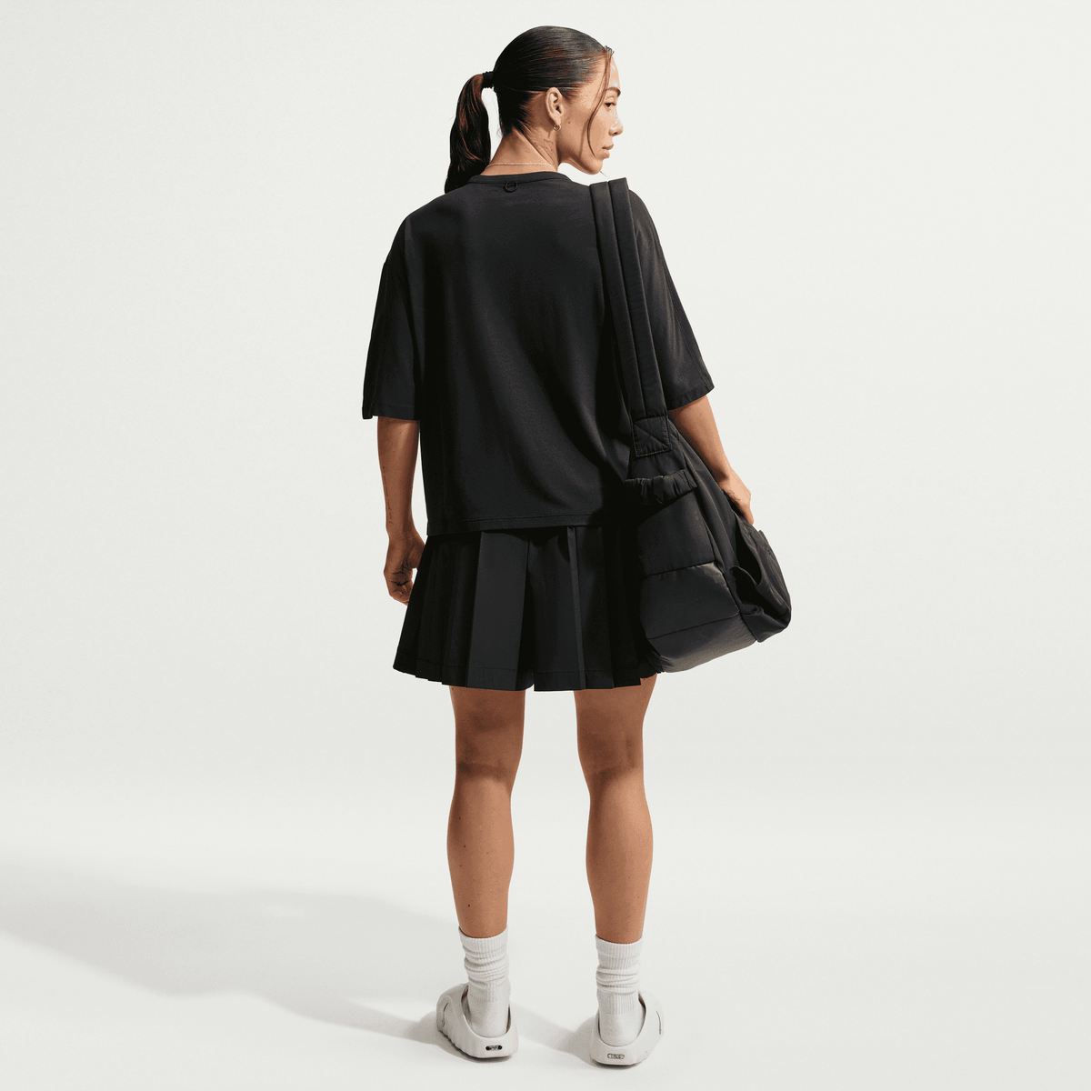 NIKE W NK DF 24.7 IS LGT SS TOP Trainingsshirts NIKE