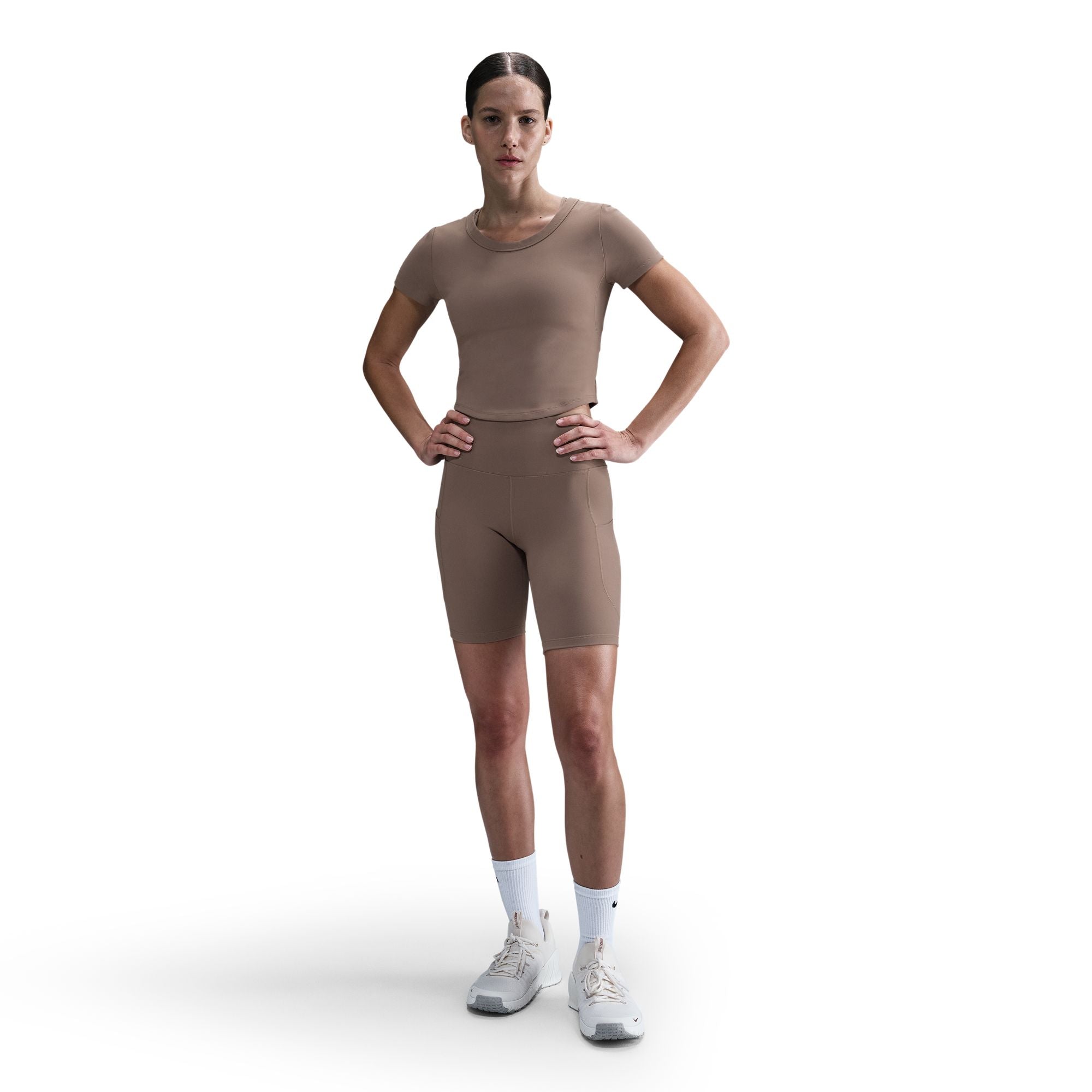 NIKE W NK DF ONE HR 8IN PKT SHORT 010 BLACK/BLACK Trainingshosen & Jogginghosen NIKE MINK BROWN/BLACK S