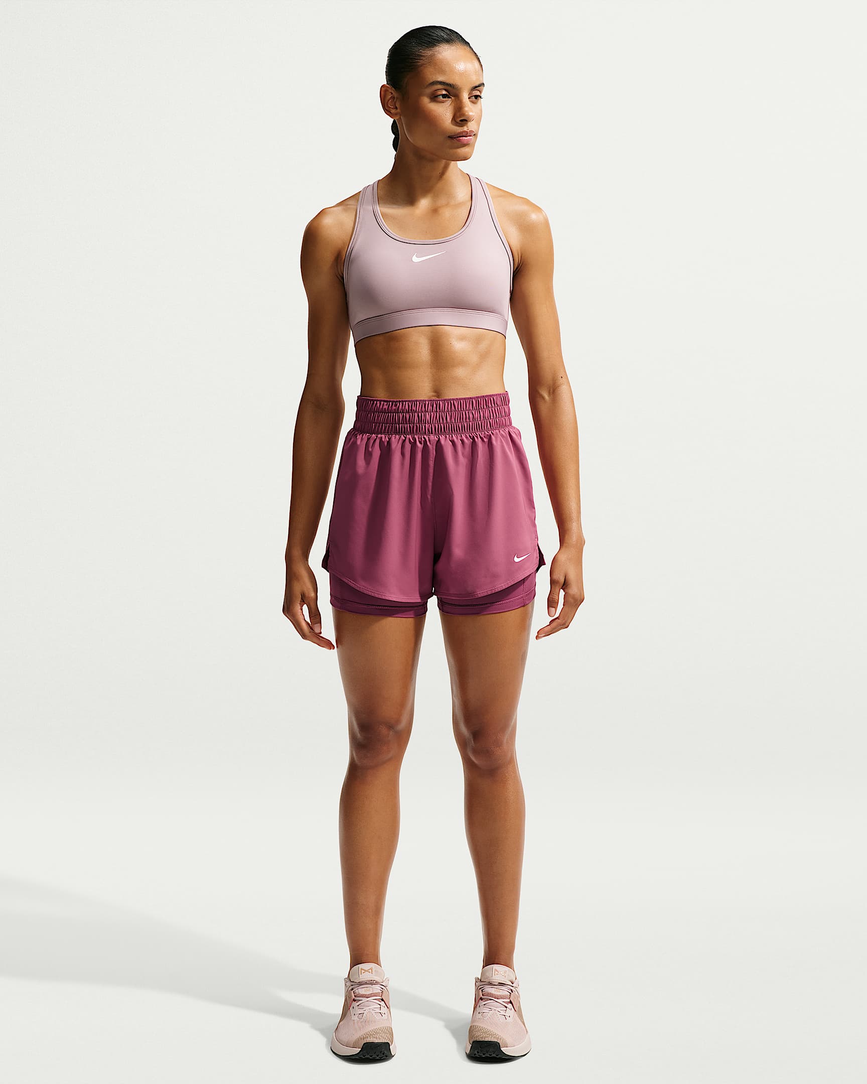 NIKE W NK ONE DF HR 3IN 2N1 DAMEN SOMMERHOSE Trainingshosen & Jogginghosen NIKE PINK SMOKE/WHITE XS