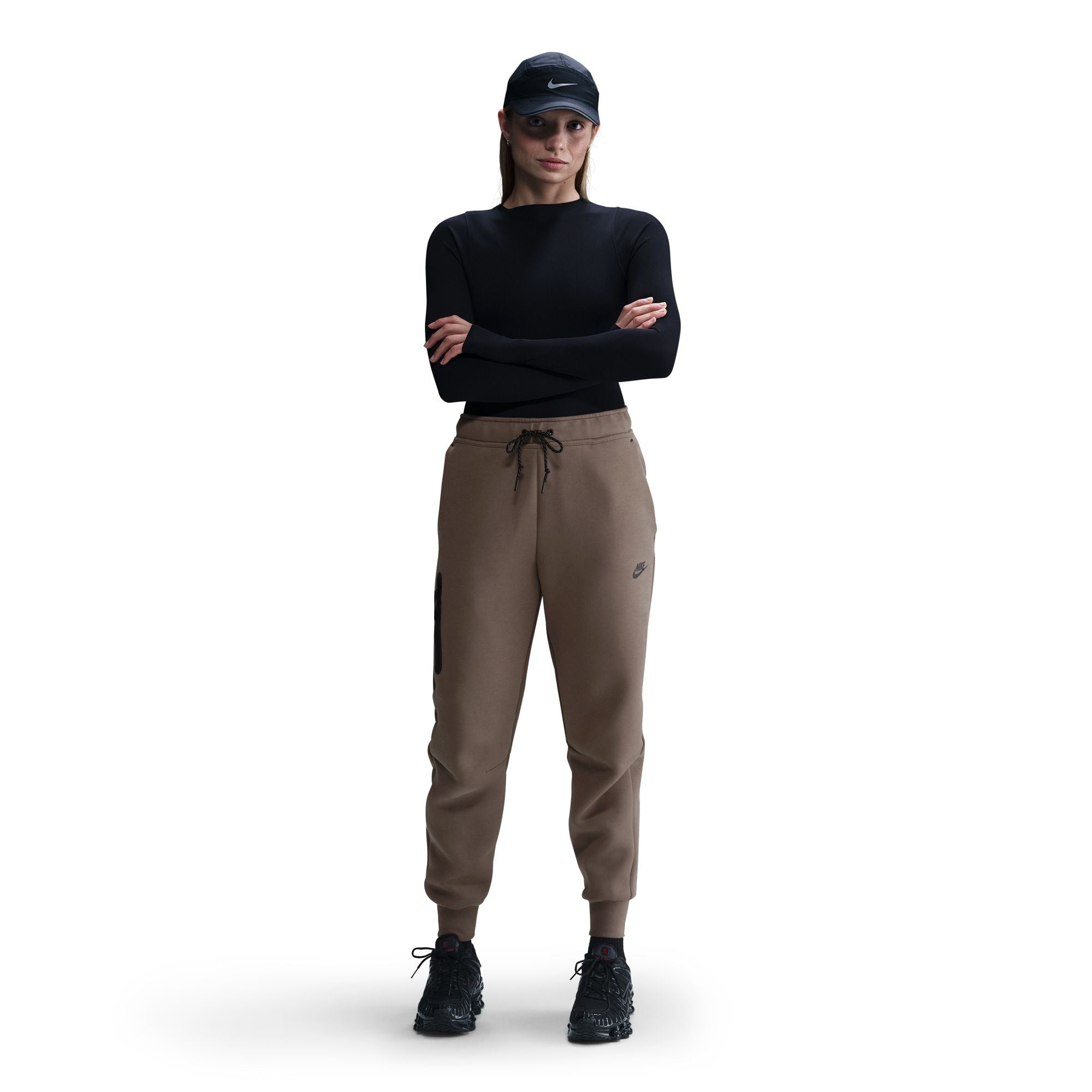 NIKE W NSW TCH FLC MR JGGER 2 Trainingshosen & Jogginghosen NIKE MINK BROWN/BLACK XS