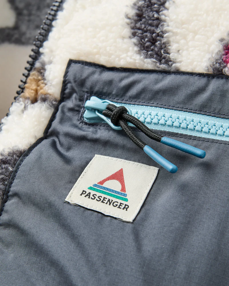 PASSENGER Ravi Recycled Sherpa Fleece Fleecejacken & Pullover PASSENGER