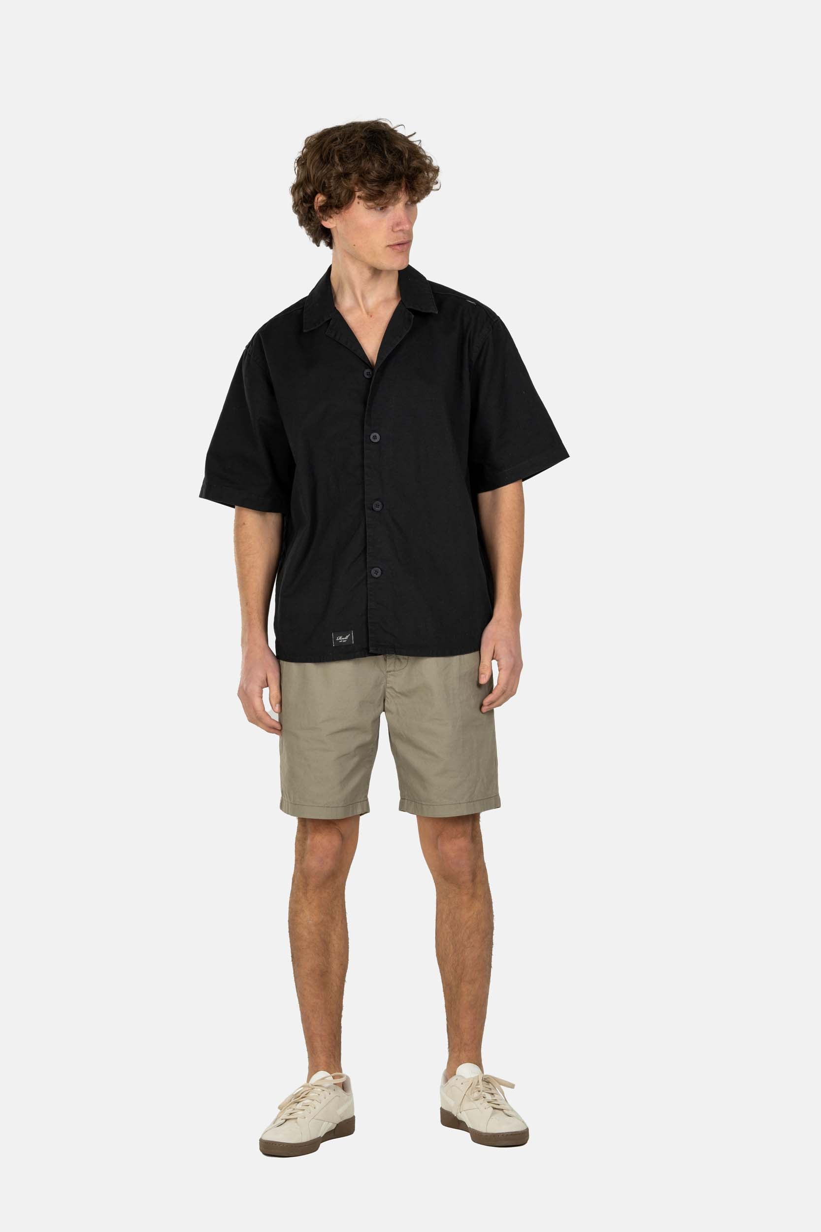 REELL REFLEX EASY SHORT LI Freizeithosen REELL OLIVE S