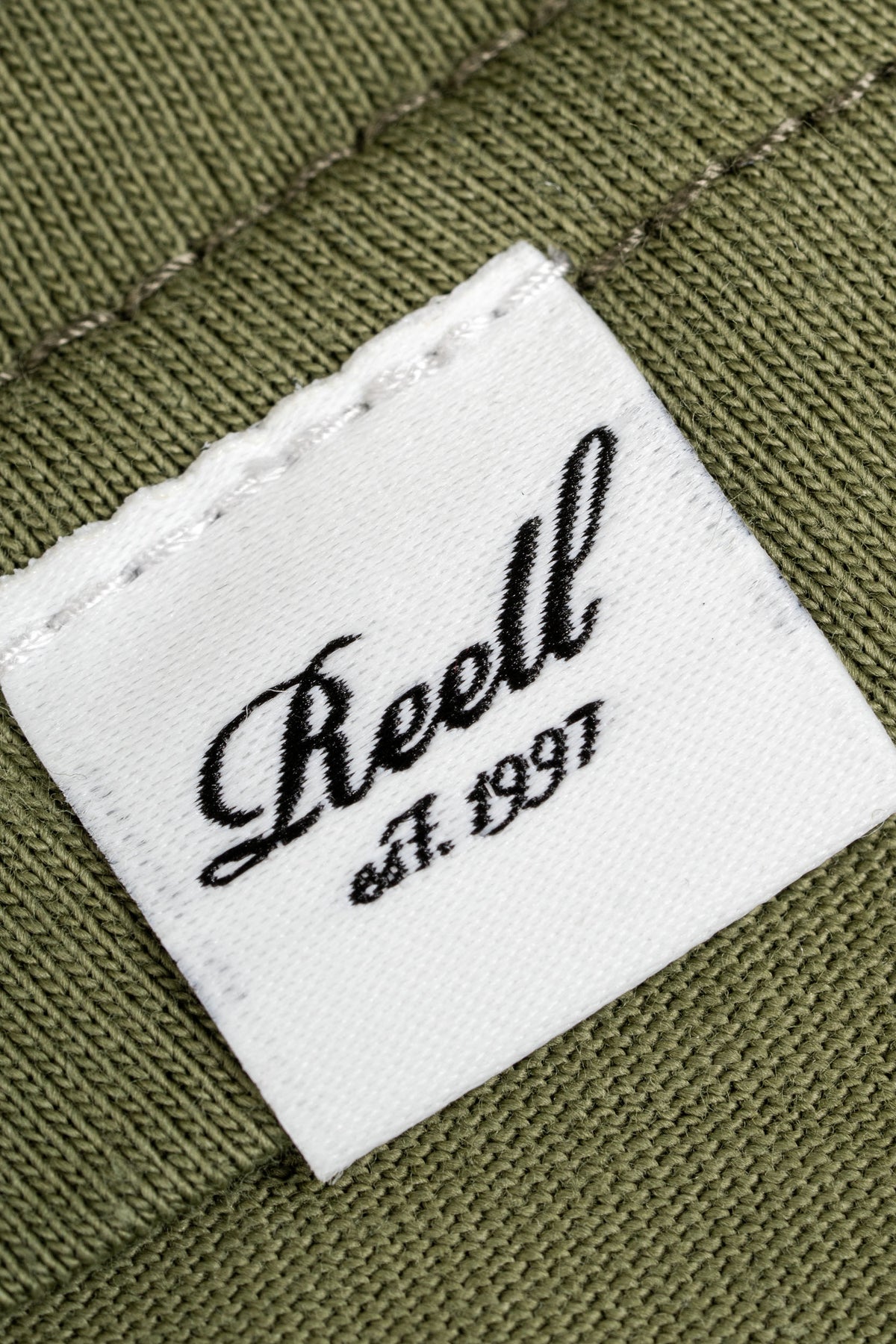 REELL Staple Logo T-Shirt Freizeitshirts /-hemden REELL