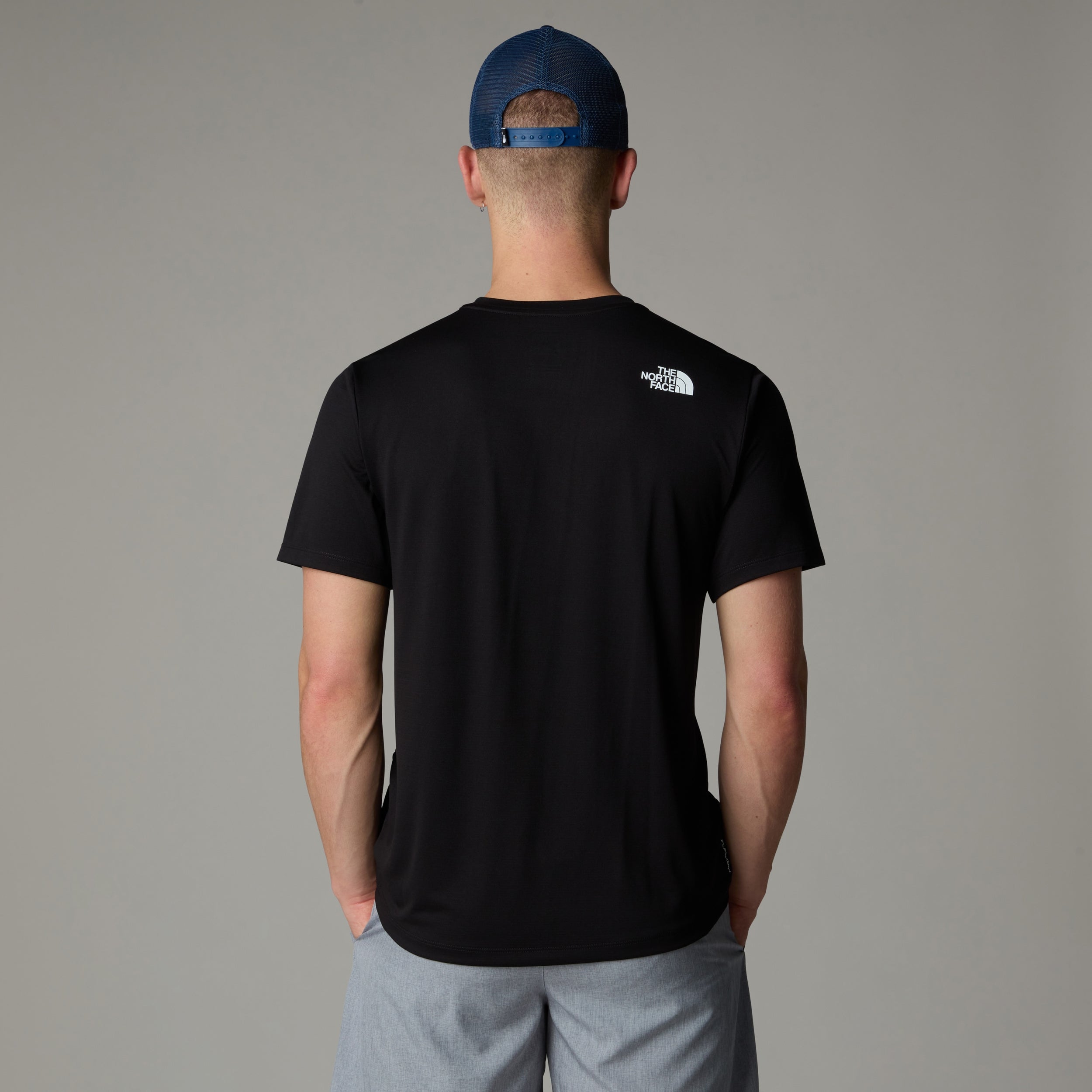 THE NORTH FACE M 24/7 S/S TEE REG TNF MEDIUM GREY HEATHER Trainingsshirts THE NORTH FACE
