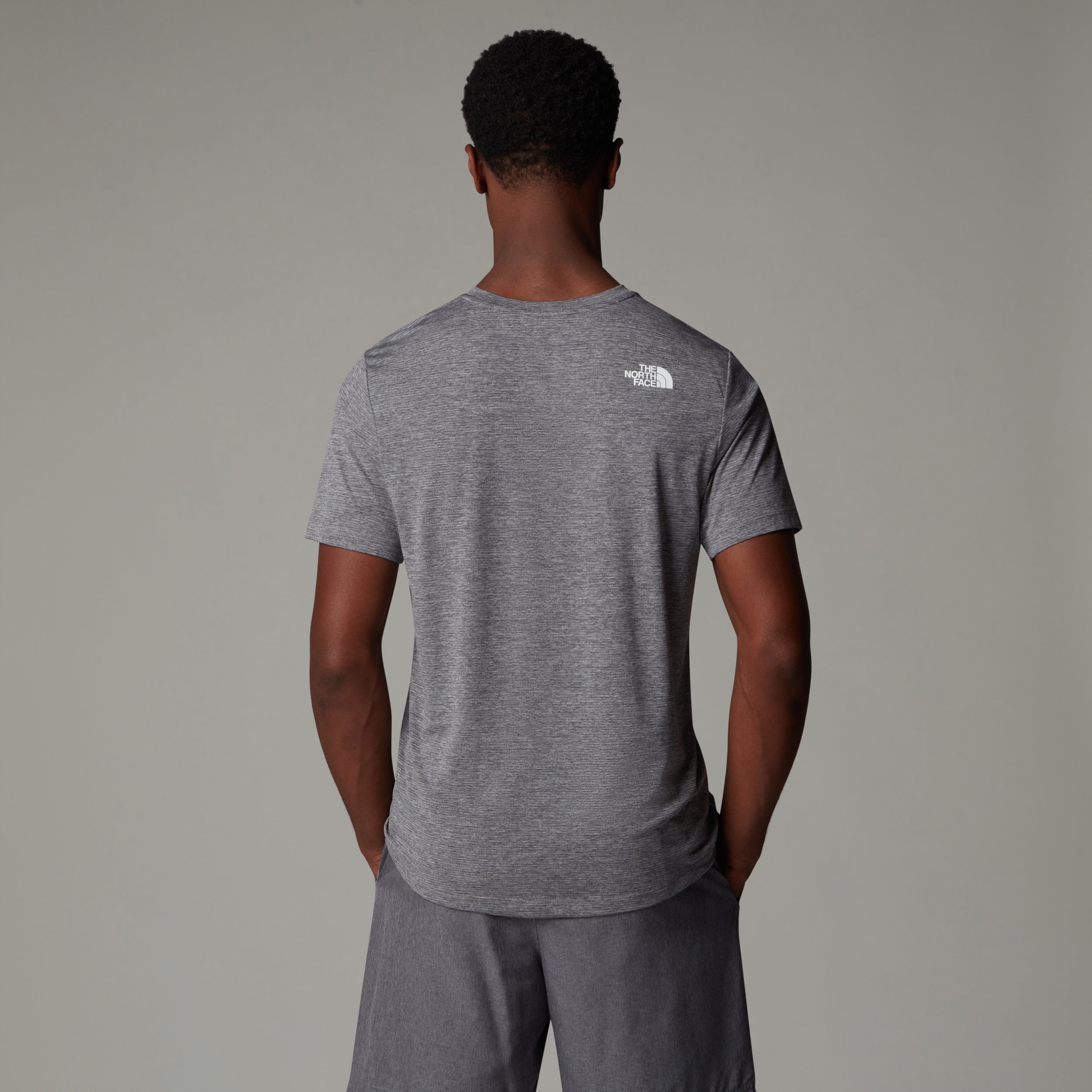 THE NORTH FACE M 24/7 S/S TEE REG TNF MEDIUM GREY HEATHER Trainingsshirts THE NORTH FACE