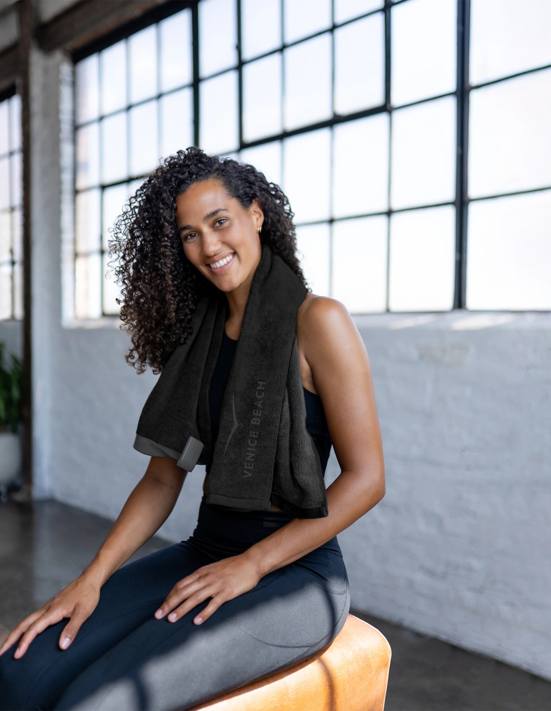 VENICE BEACH VB Plus Towel VENICE BEACH