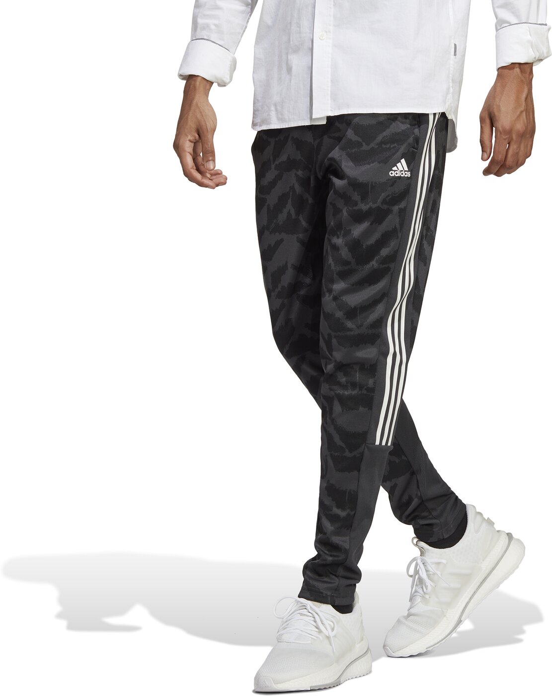 ADIDAS M TIRO ADV TP Jogginghose Herren Trainingshosen & Jogginghosen ADIDAS