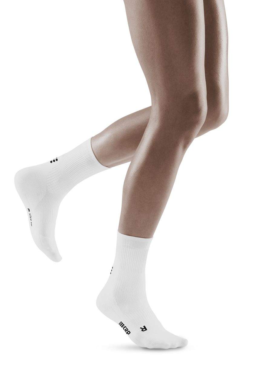 CEP CEP classic all white socks, mid cu Tennissocken CEP white II