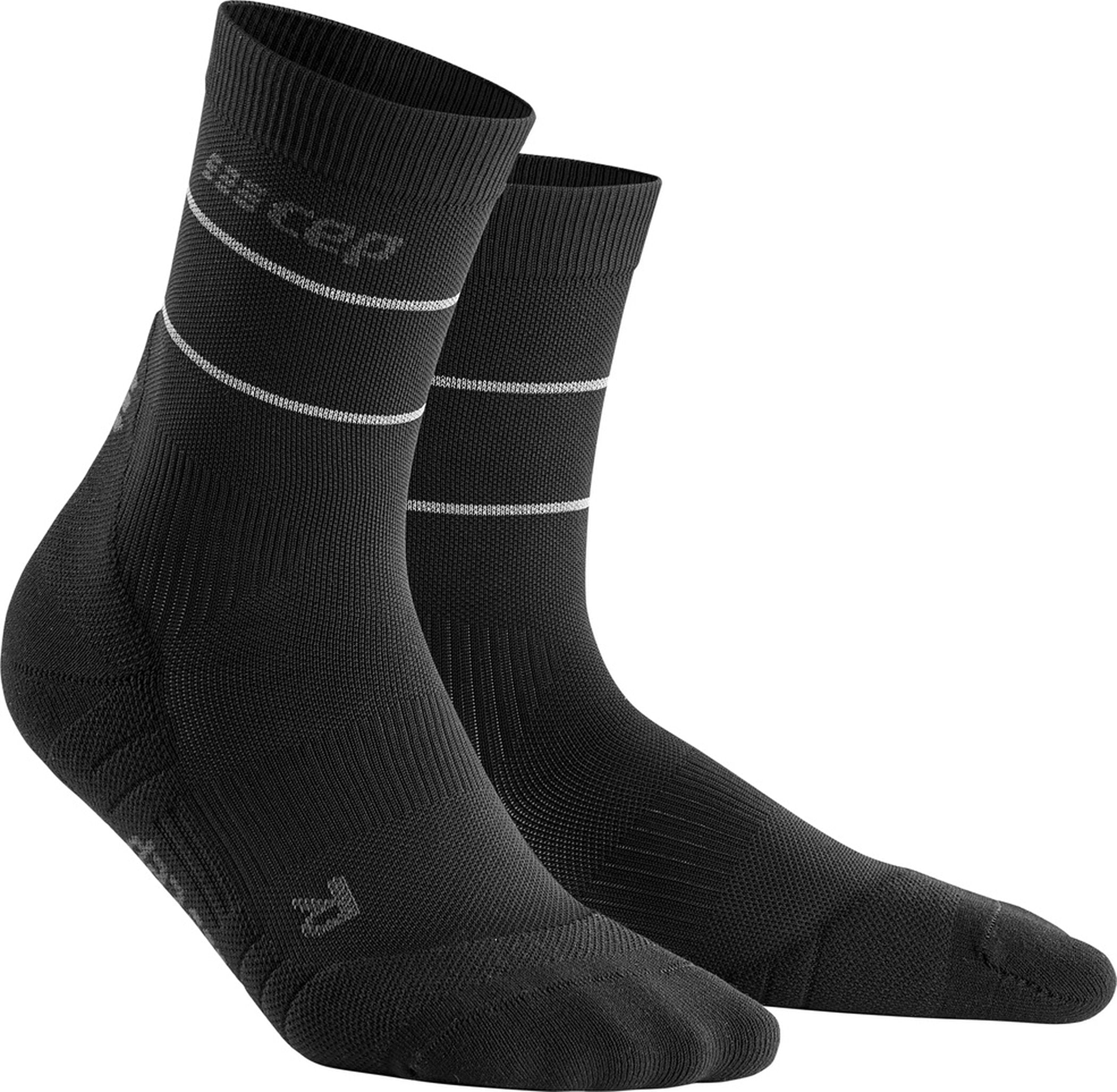 CEP reflective mid cut socks, men Laufsocken CEP black III