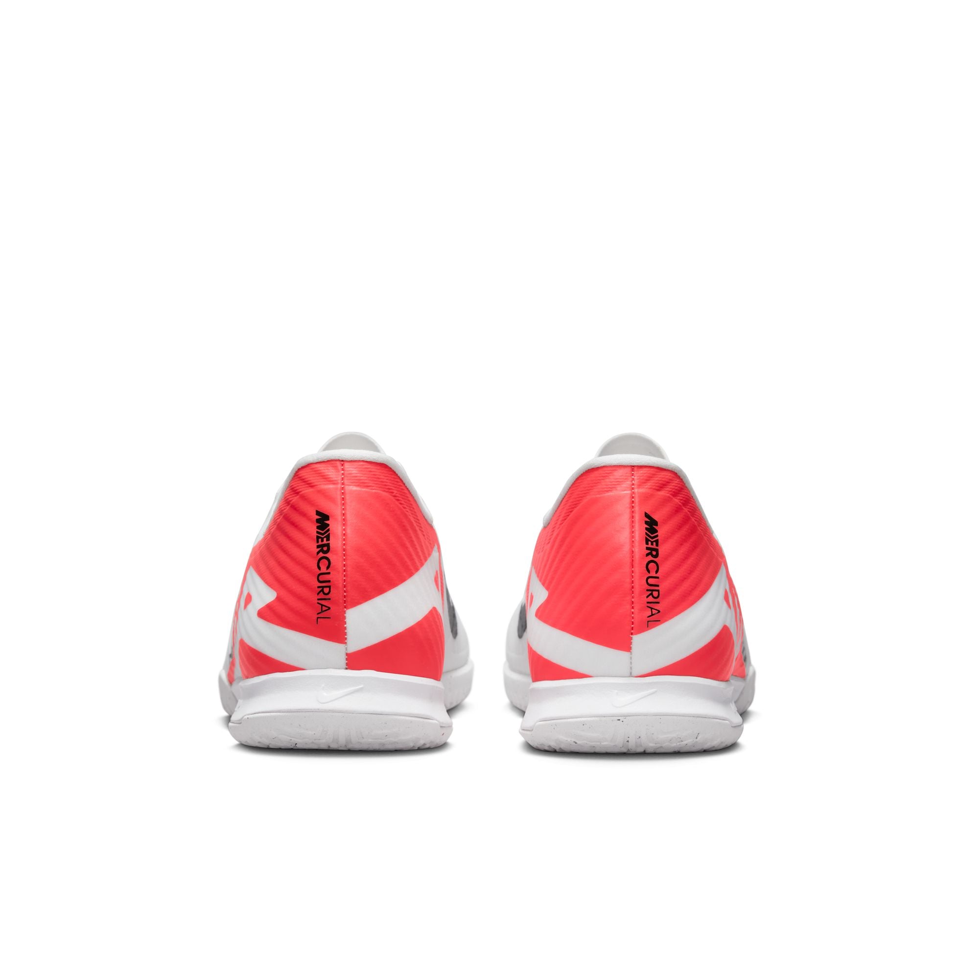 NIKE ZOOM VAPOR 15 ACADEMY IC Halle NIKE