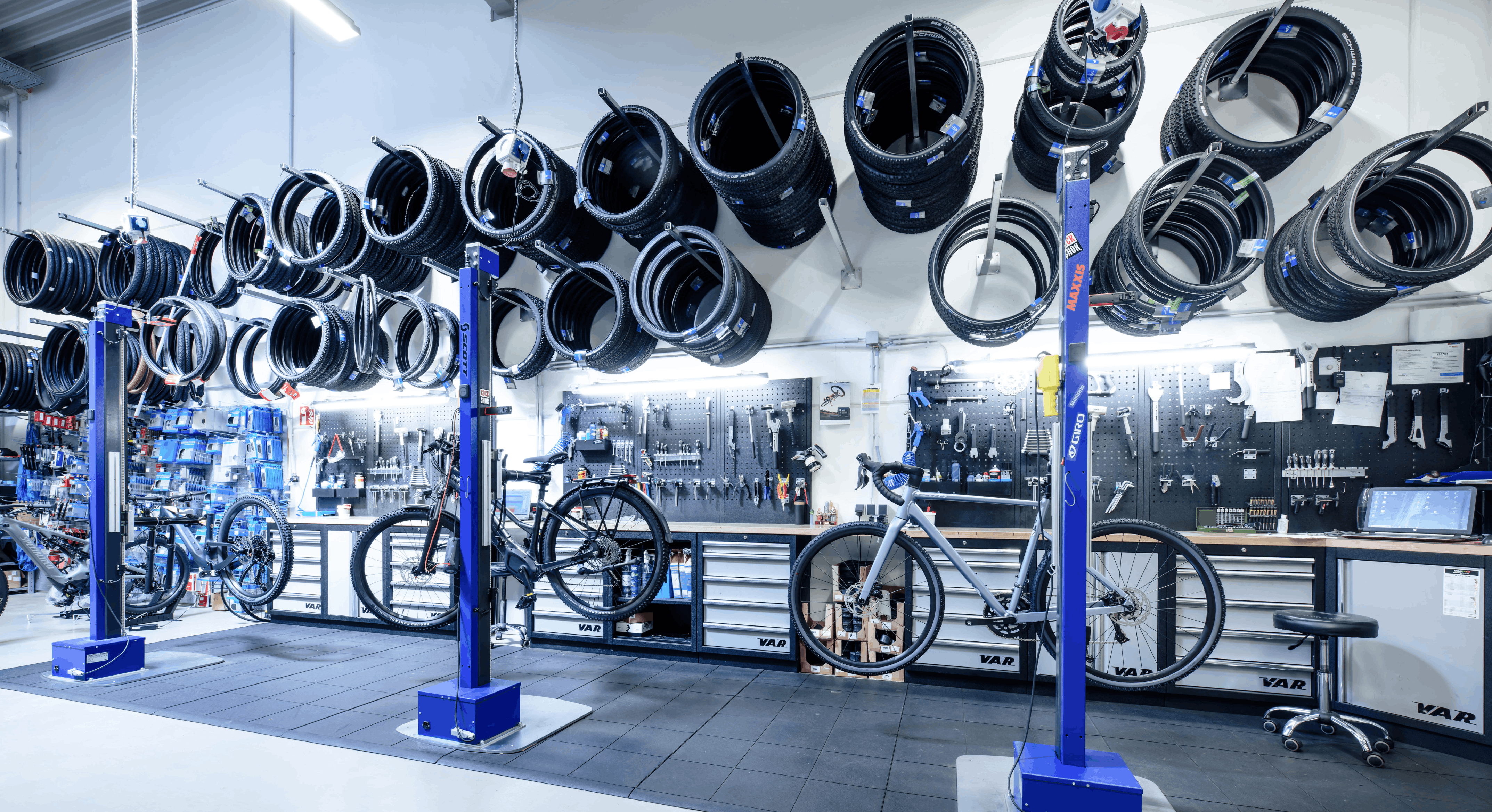 fahrradstnder fr zuhause Fahrradstnder  Yamazaki Home Europe