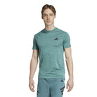 ADIDAS GYM+ TEE Trainingsshirts ADIDAS