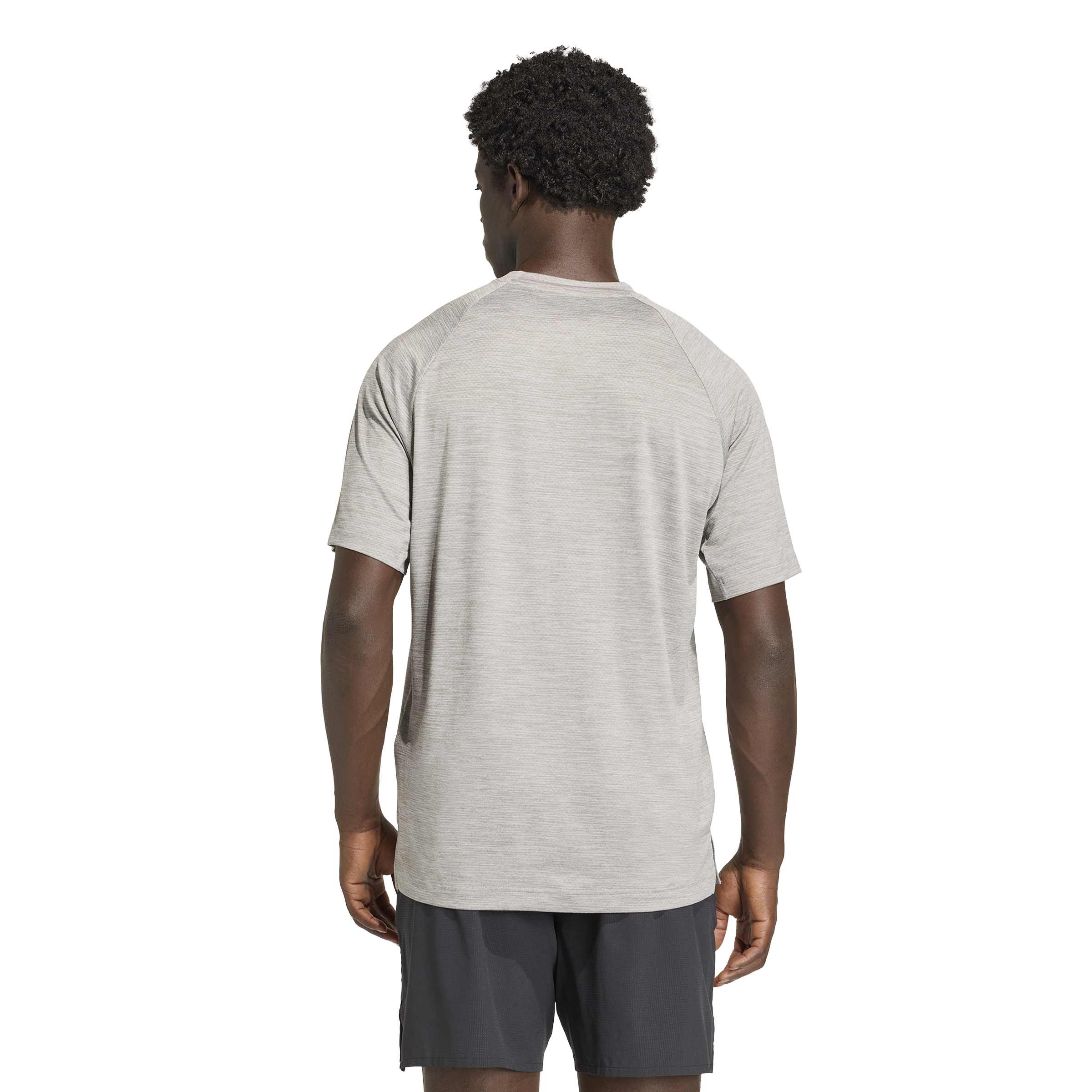 ADIDAS TECHESS TEE Trainingsshirts ADIDAS