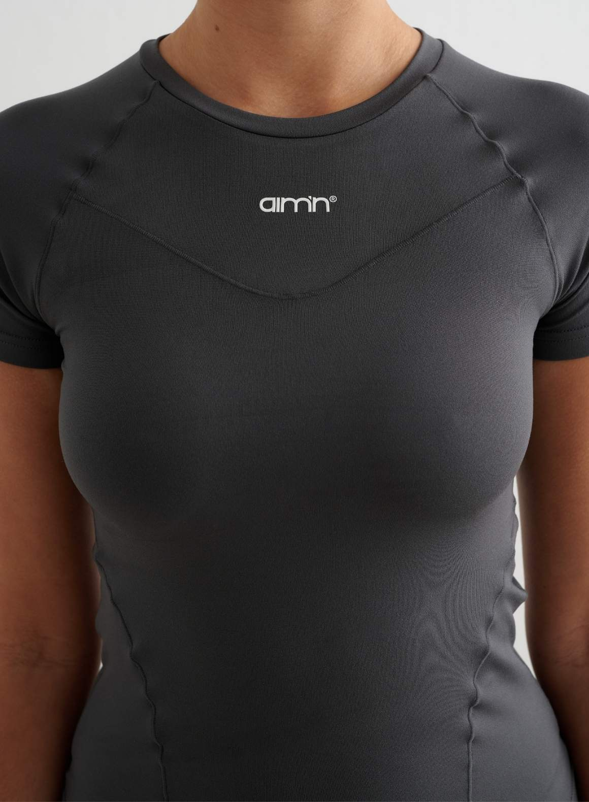 AIM´N Shadow Grey Soft Basic Short Sleeve Trainingshosen & Jogginghosen AIM´N