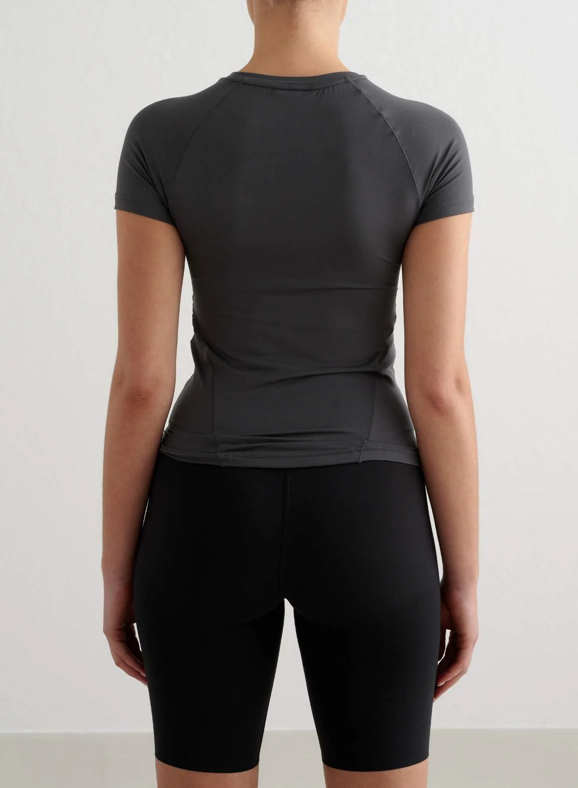 AIM´N Shadow Grey Soft Basic Short Sleeve Trainingshosen & Jogginghosen AIM´N