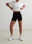 AIM´N Shape Seamless Hotpants 010 Black AIM´N 010 Black XS