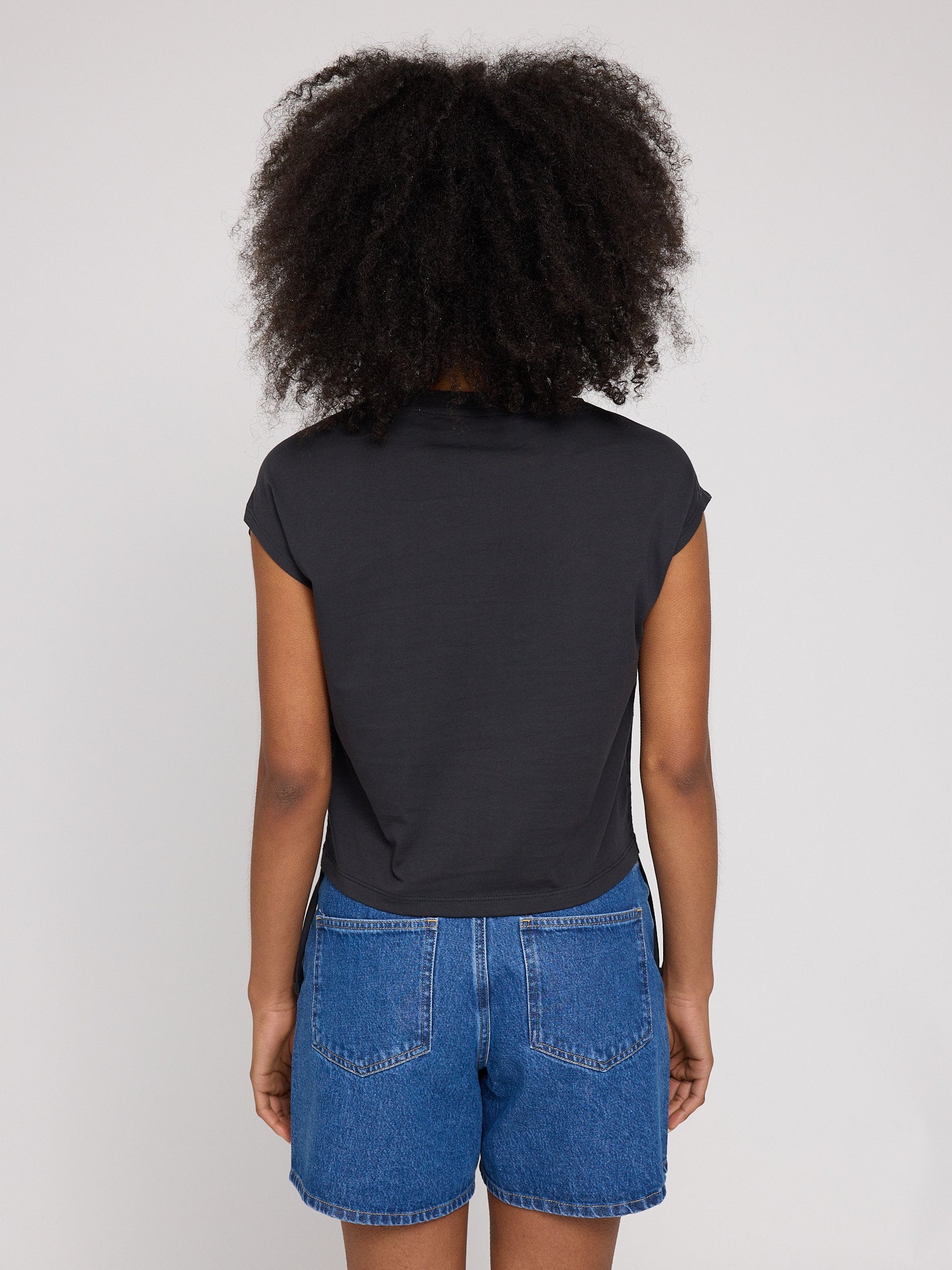 MAZINE Tie Detail T-Shirt Freizeitshirts /-blusen MAZINE