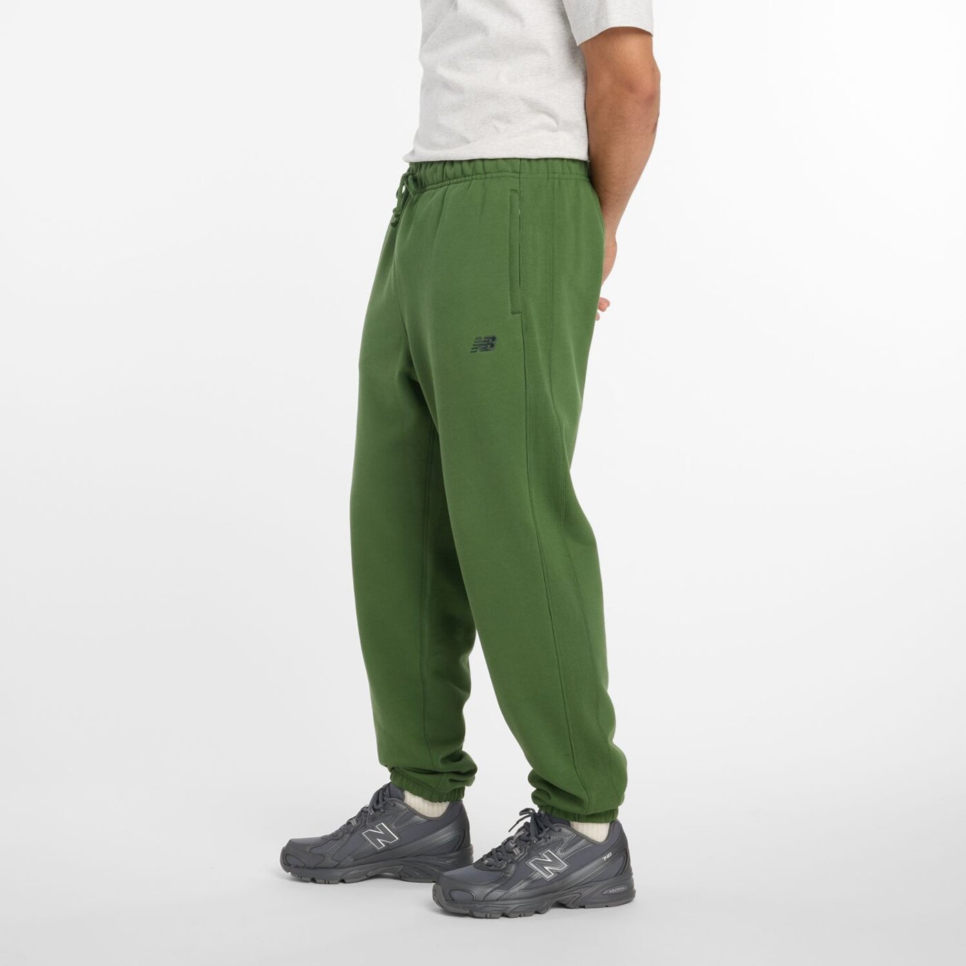 NEW BALANCE Athletics French Terry Jogger Freizeithosen NEW BALANCE