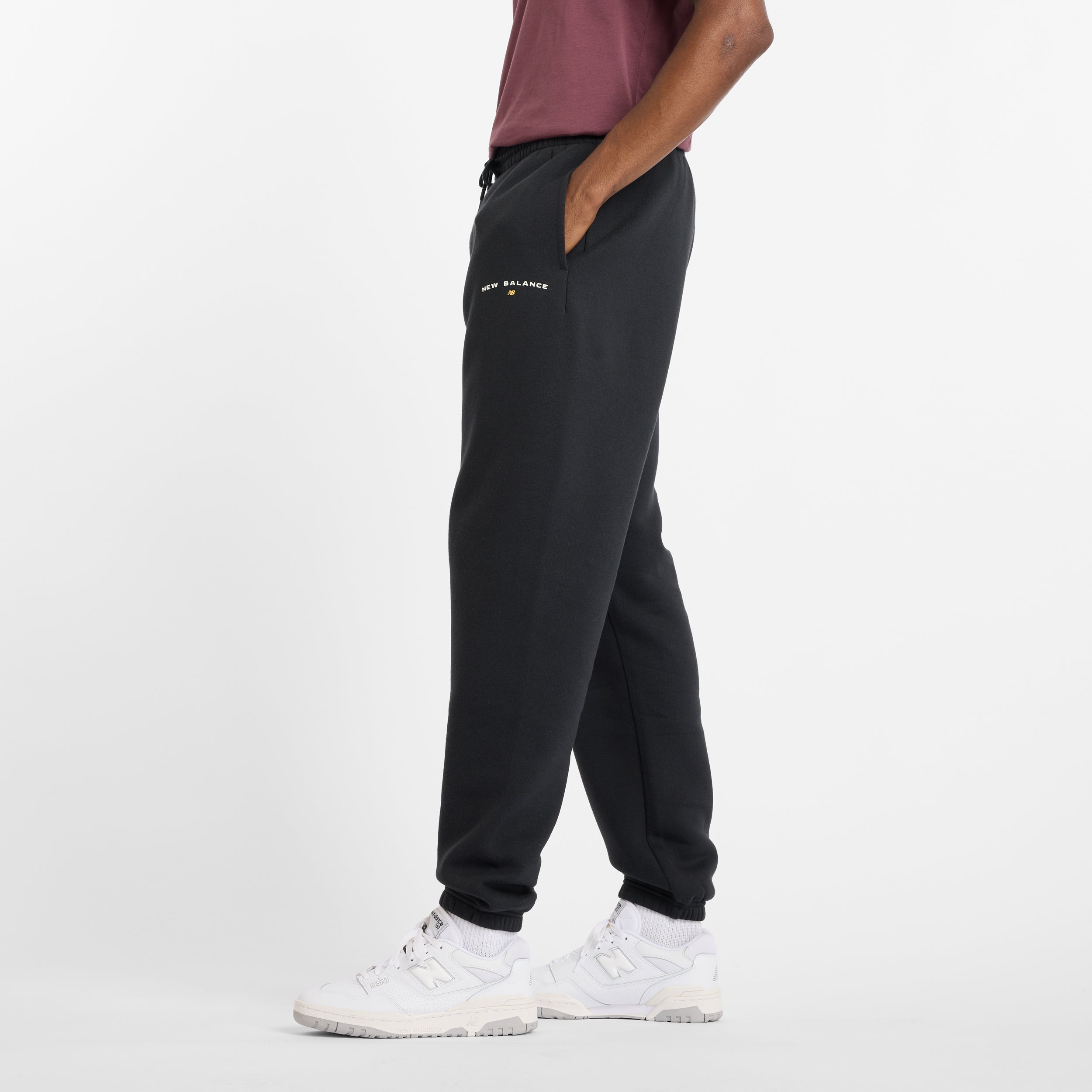 NEW BALANCE Reimagined Fleece Graphic Jogger YST Freizeithosen NEW BALANCE
