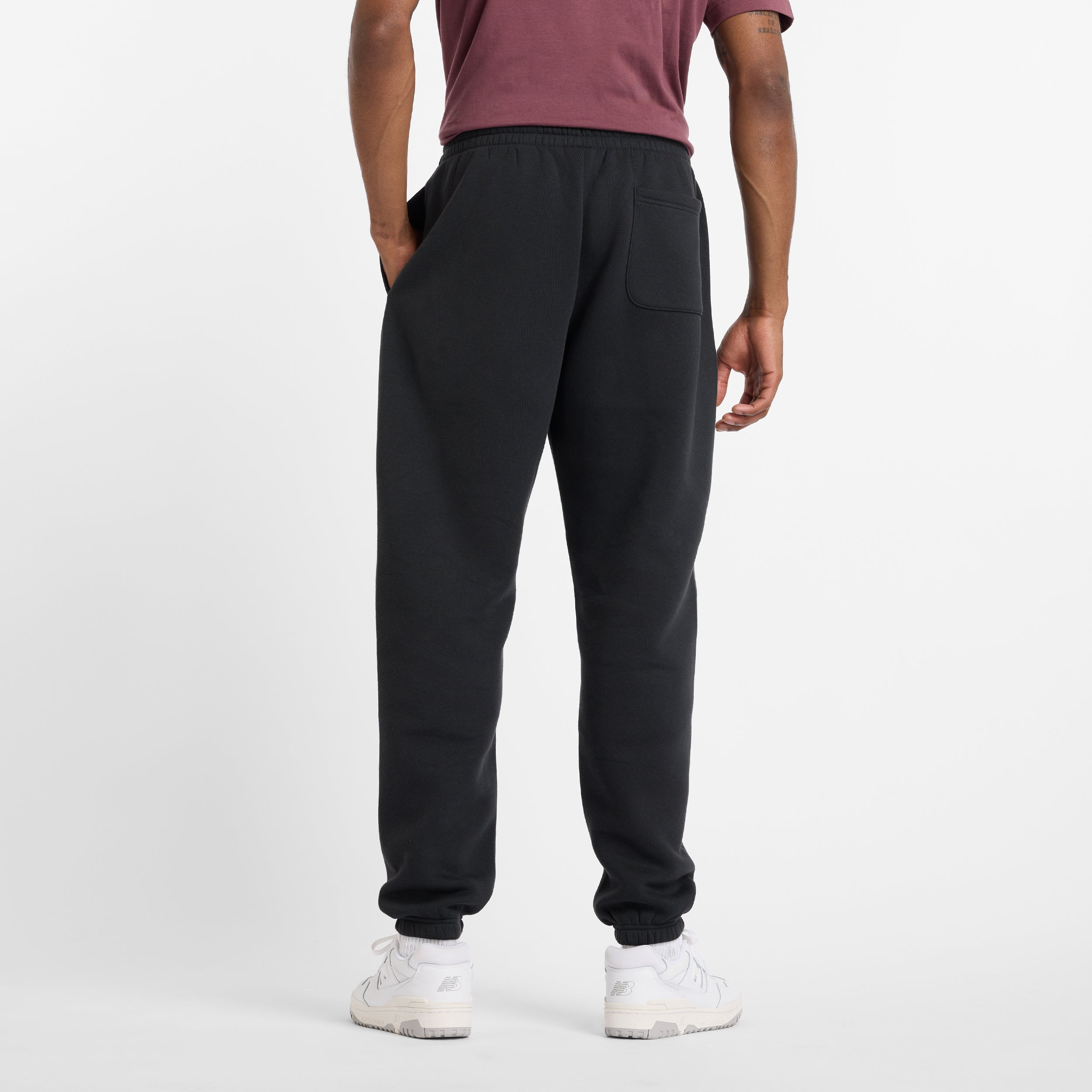 NEW BALANCE Reimagined Fleece Graphic Jogger YST Freizeithosen NEW BALANCE