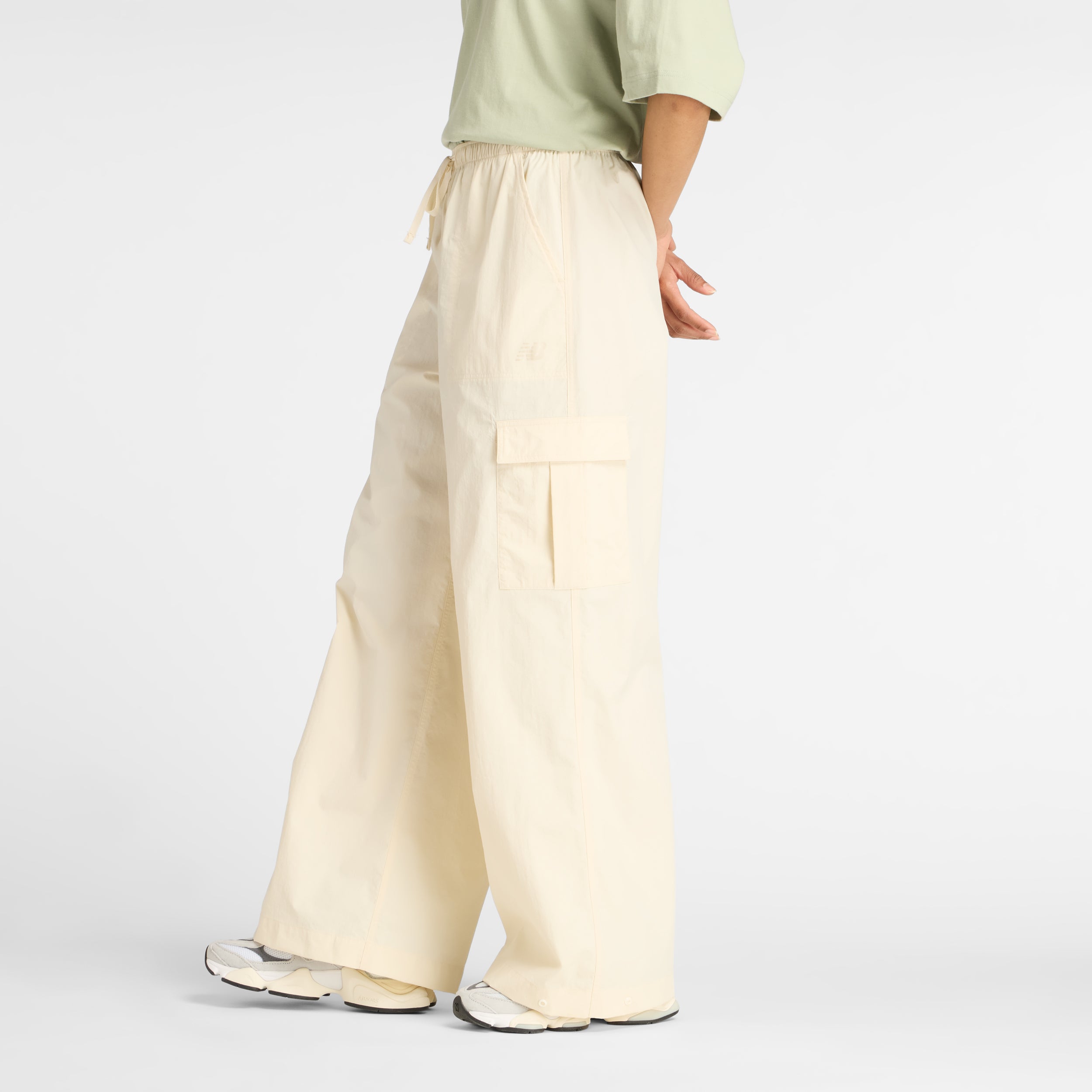 NEW BALANCE Woven Cargo Pant Freizeithosen NEW BALANCE