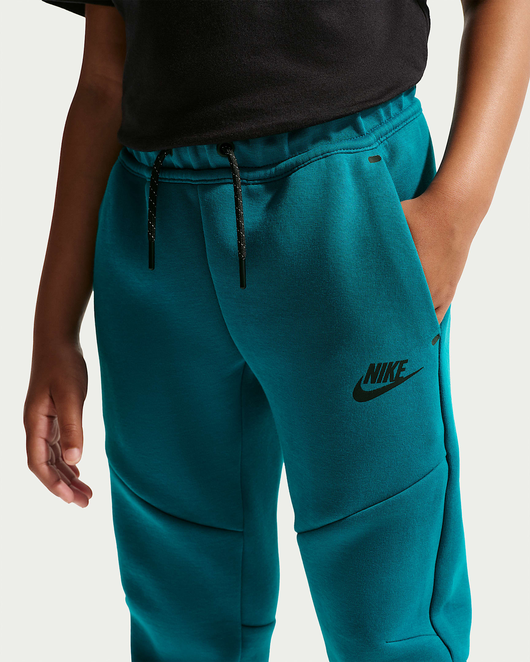 NIKE B NSW TCH FLC JGGR - PD Trainingshosen & Jogginghosen NIKE