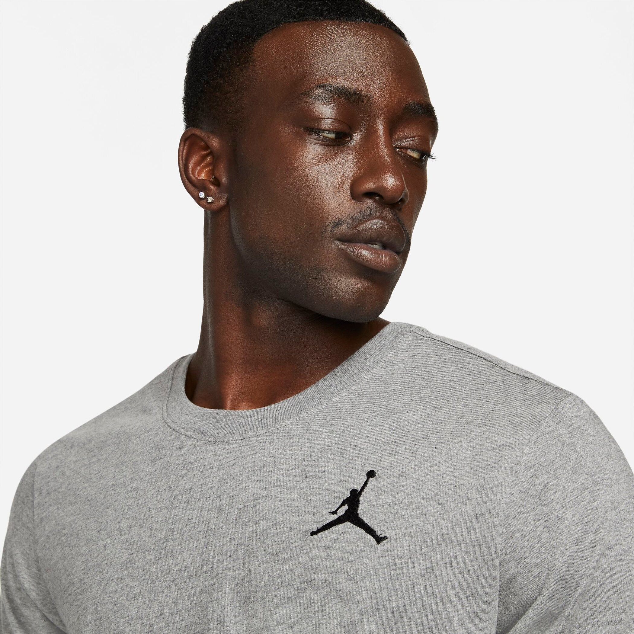 NIKE M J JUMPMAN EMB SS CREW Freizeitshirts /-hemden NIKE
