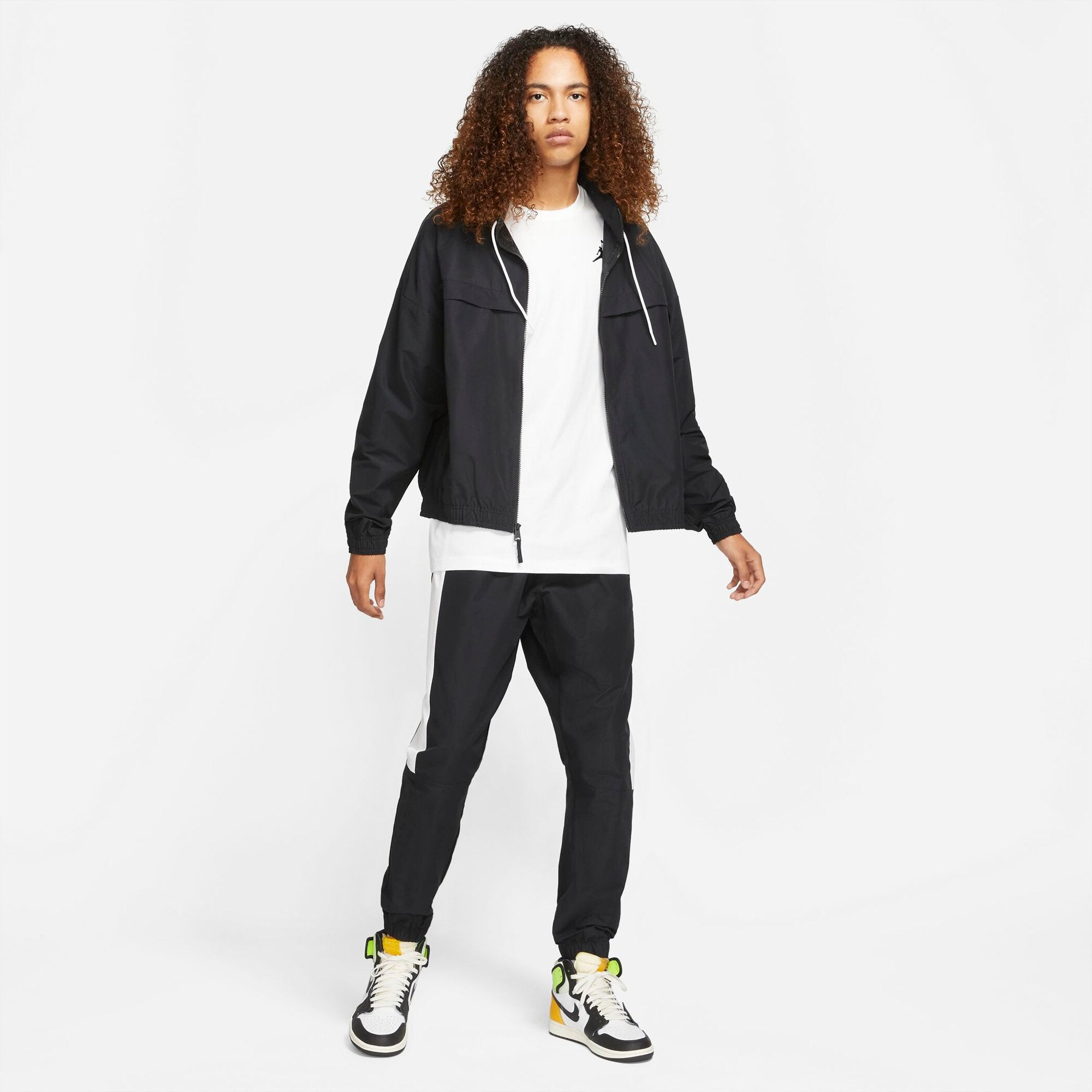 NIKE M J JUMPMAN EMB SS CREW Freizeitshirts /-hemden NIKE