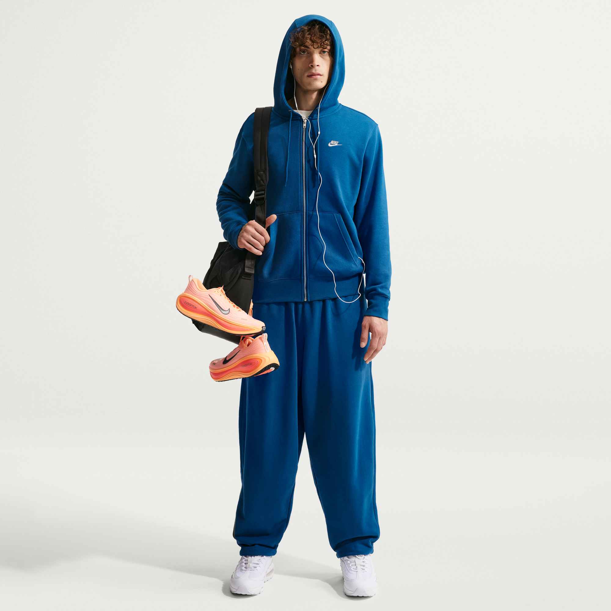 NIKE M NK CLUB BB FZ HOODIE Freizeitshirts /-hemden NIKE COURT BLUE S