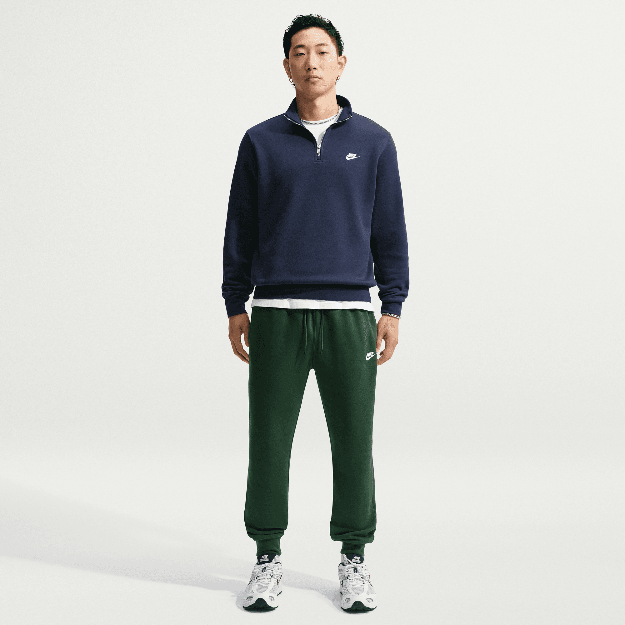 NIKE M NK CLUB BB JOGGER Freizeithosen NIKE FIR/FIR/WHITE S
