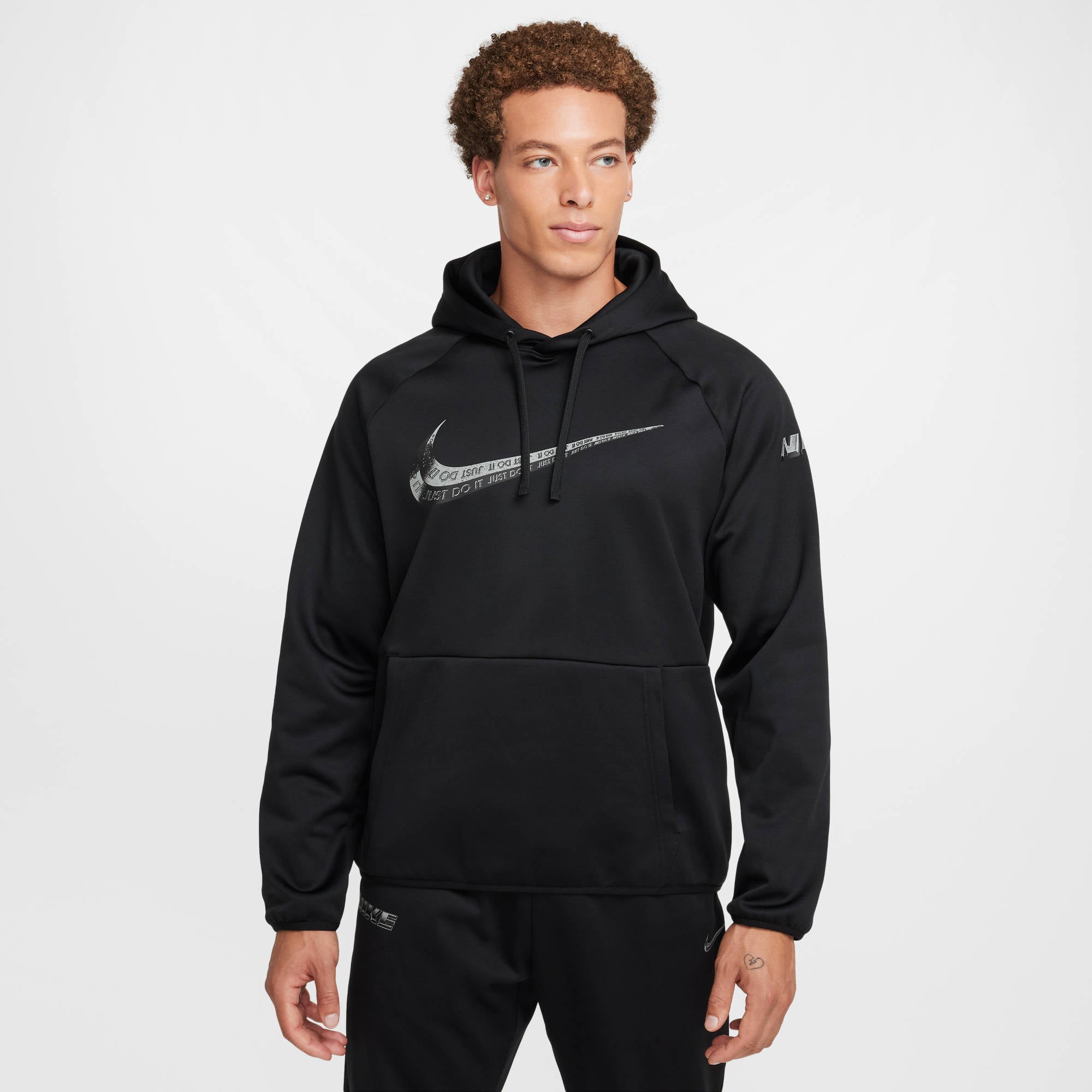 NIKE M NK TF HOODIE GFX PO Trainingsshirts NIKE BLACK/BLACK/WHITE S