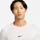 NIKE M NP DF TIGHT TOP SS Trainingsshirts NIKE