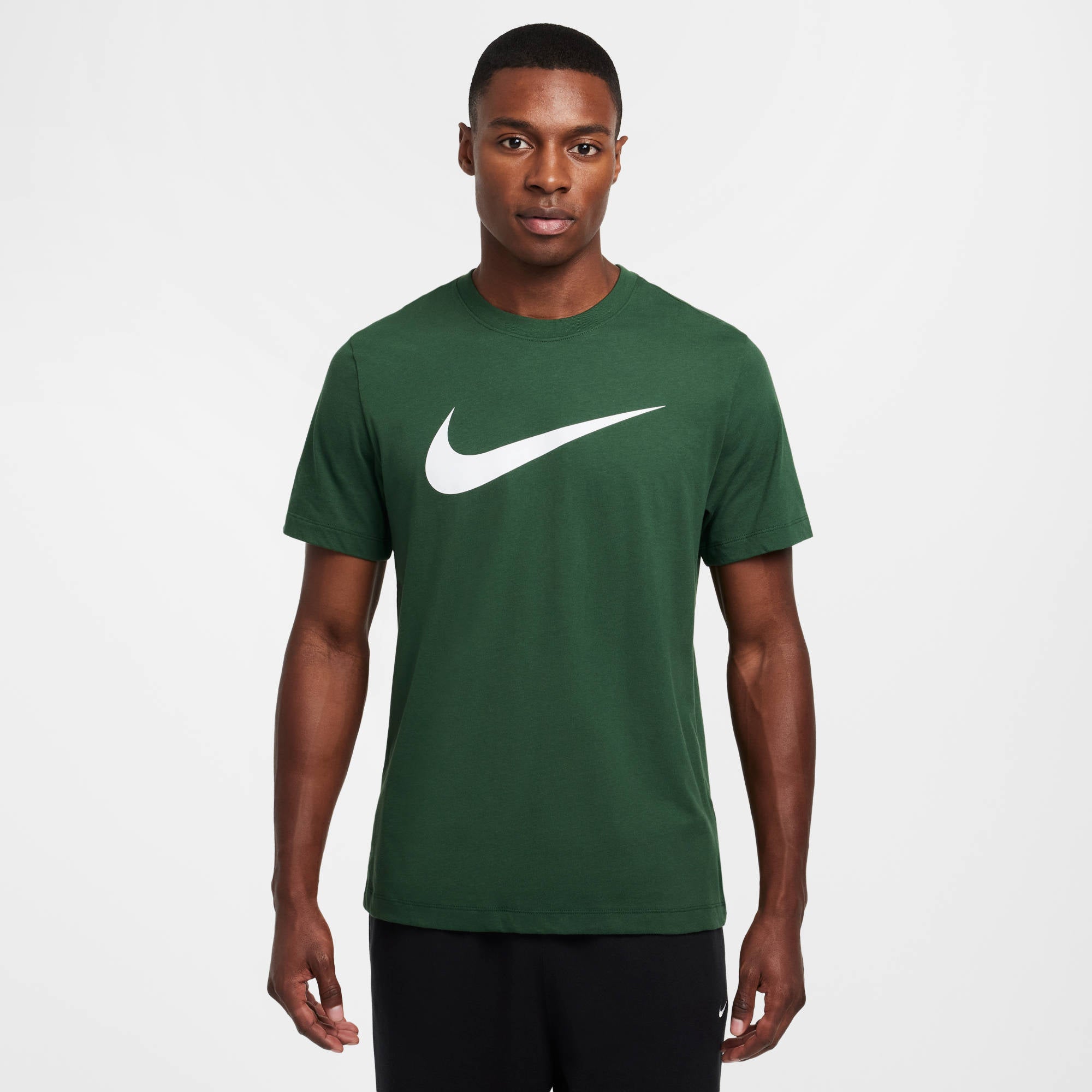 NIKE M NSW TEE ICON SWOOSH Freizeitshirts /-hemden NIKE FIR S