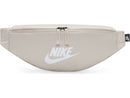 NIKE NK HERITAGE WAISTPACK - FA21 Rucksäcke NIKE LT OREWOOD BRN/LT OREWOOD -