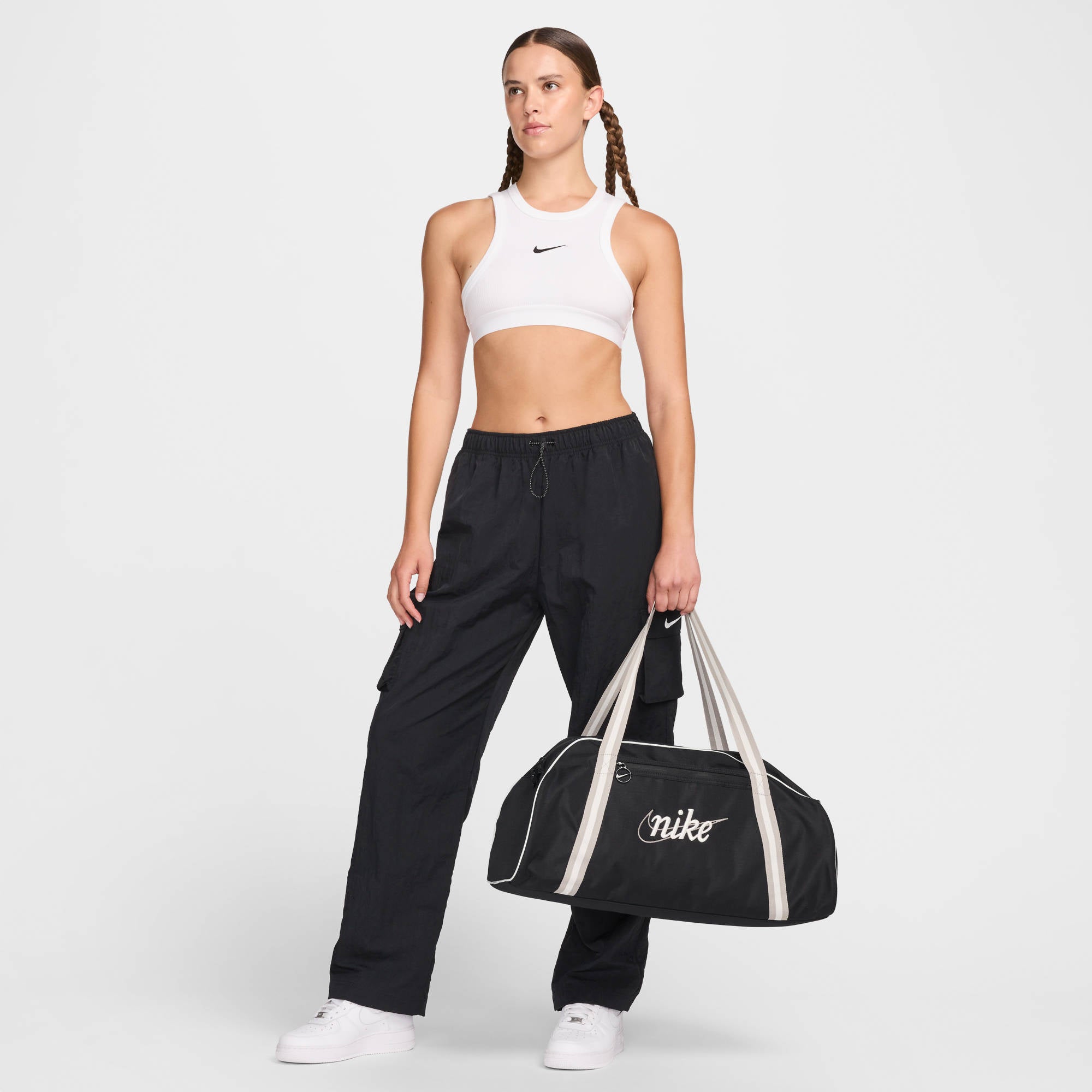 NIKE W NK GYM CLUB - RETRO Taschen NIKE
