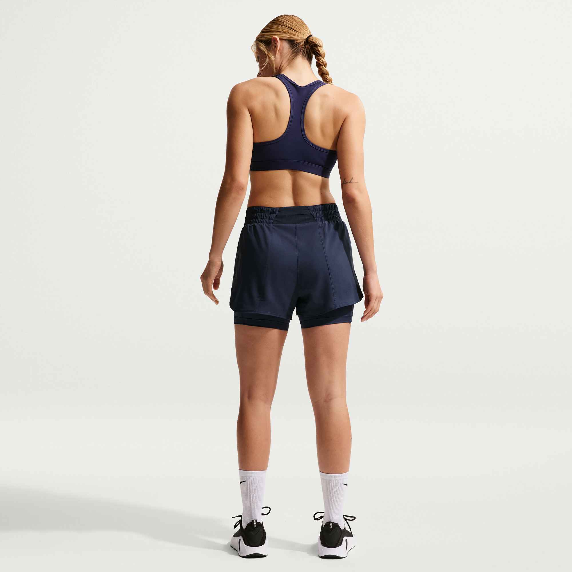 NIKE W NK ONE DF HR 3IN 2N1 DAMEN SOMMERHOSE Trainingshosen & Jogginghosen NIKE