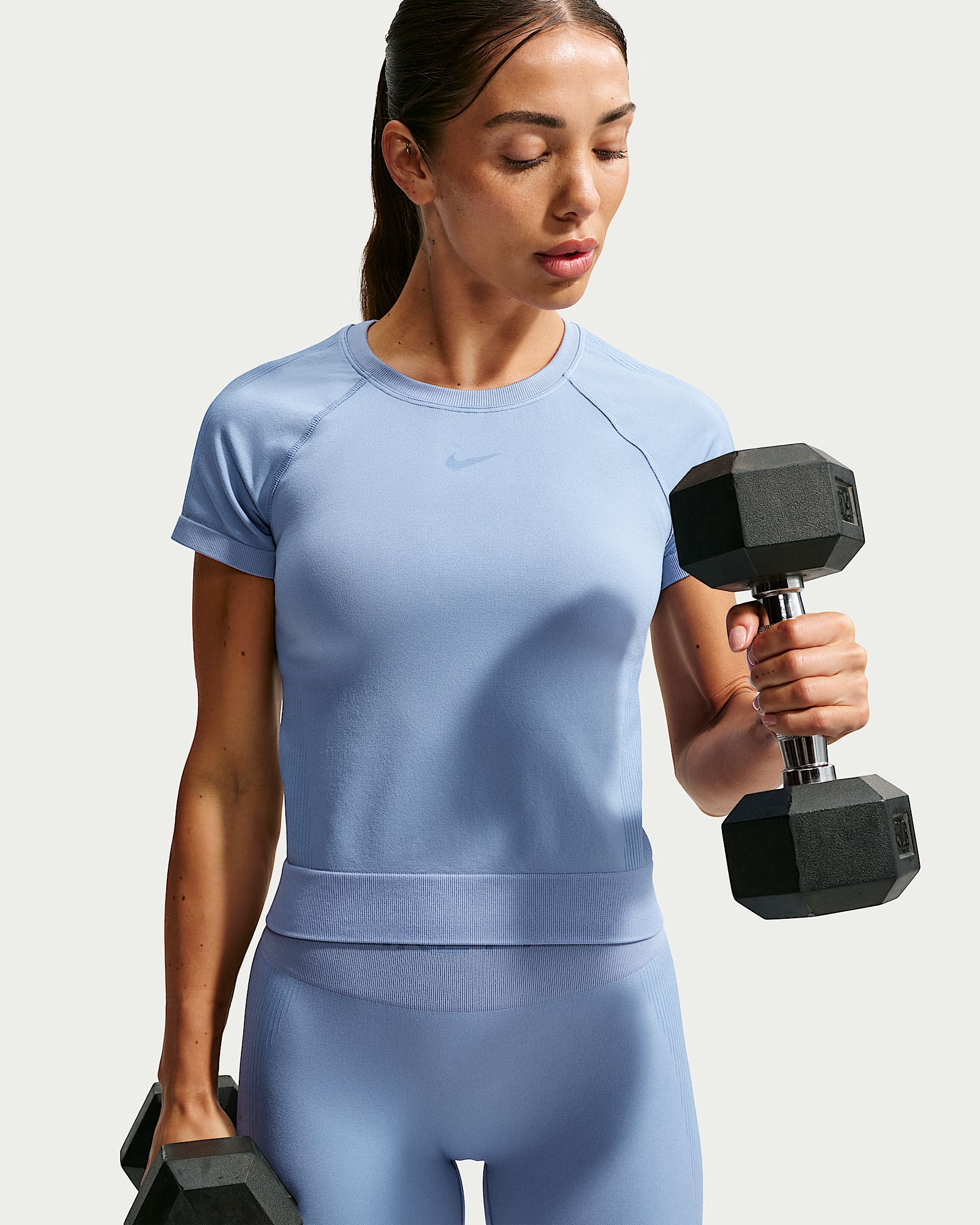 NIKE W NP DF SMLS SS TOP Trainingsshirts NIKE