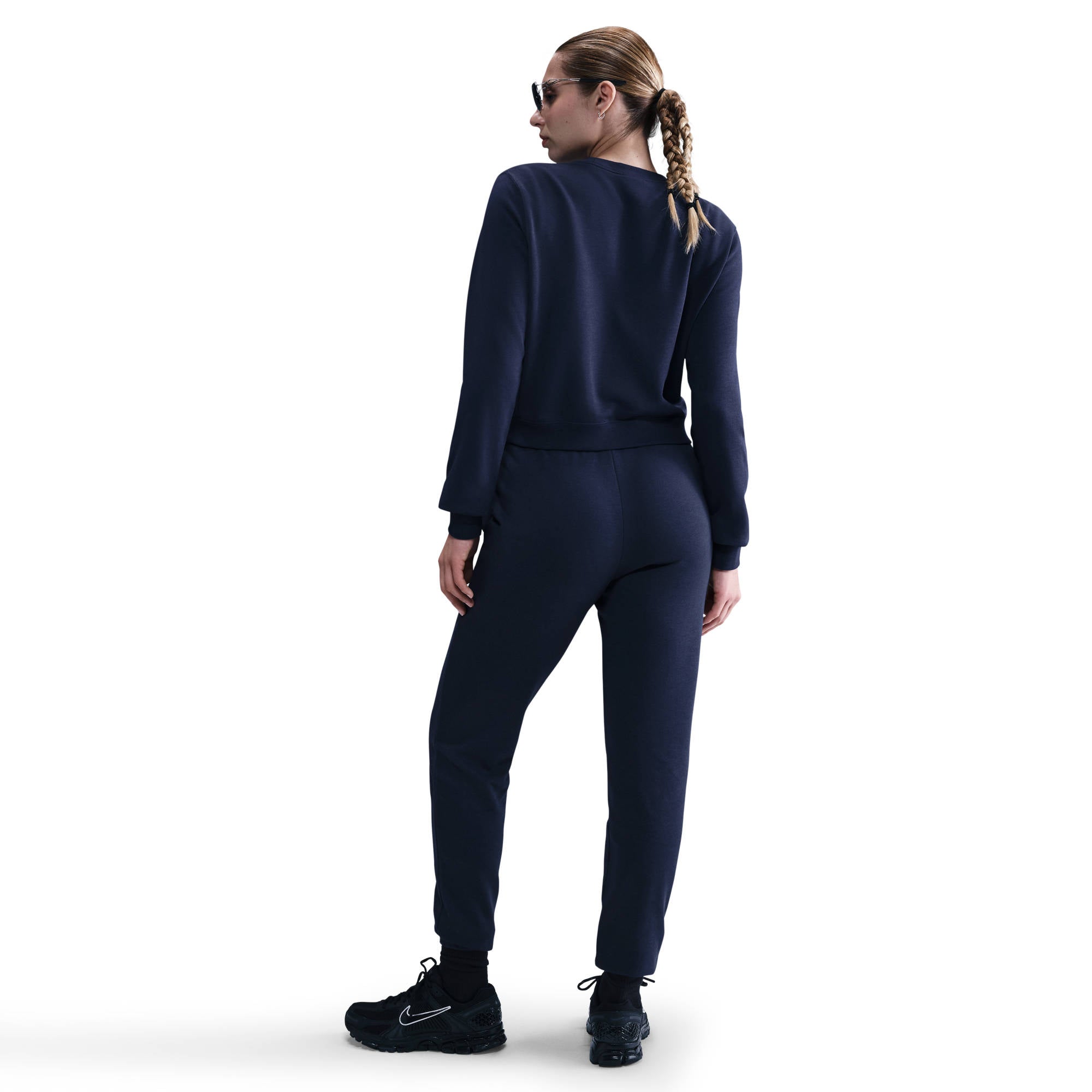NIKE W NSW NK CHLL FT HR SWTPNT Trainingshosen & Jogginghosen NIKE